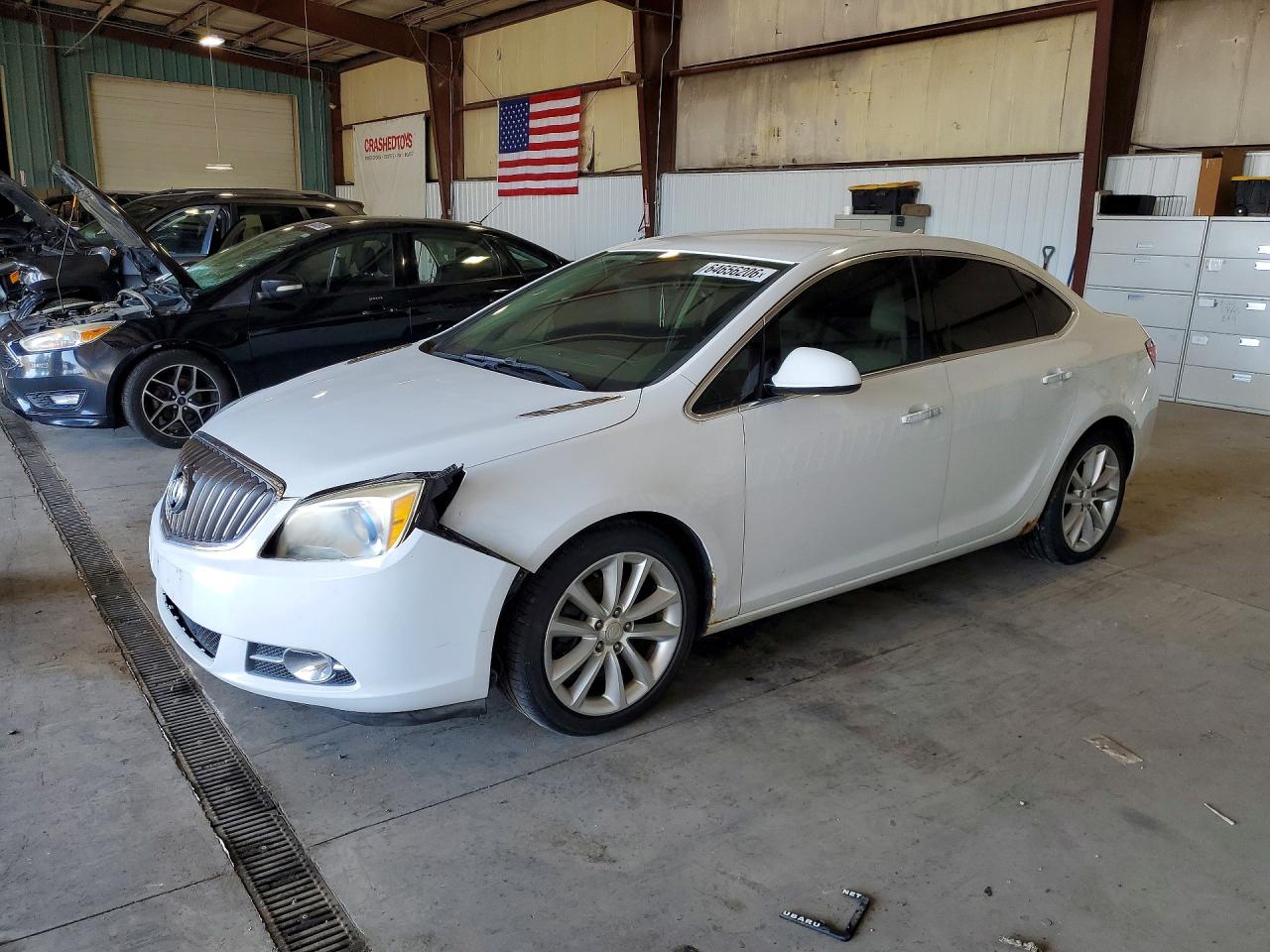 2013 Buick Verano Convenience White vin: 1G4PR5SKXD4157061