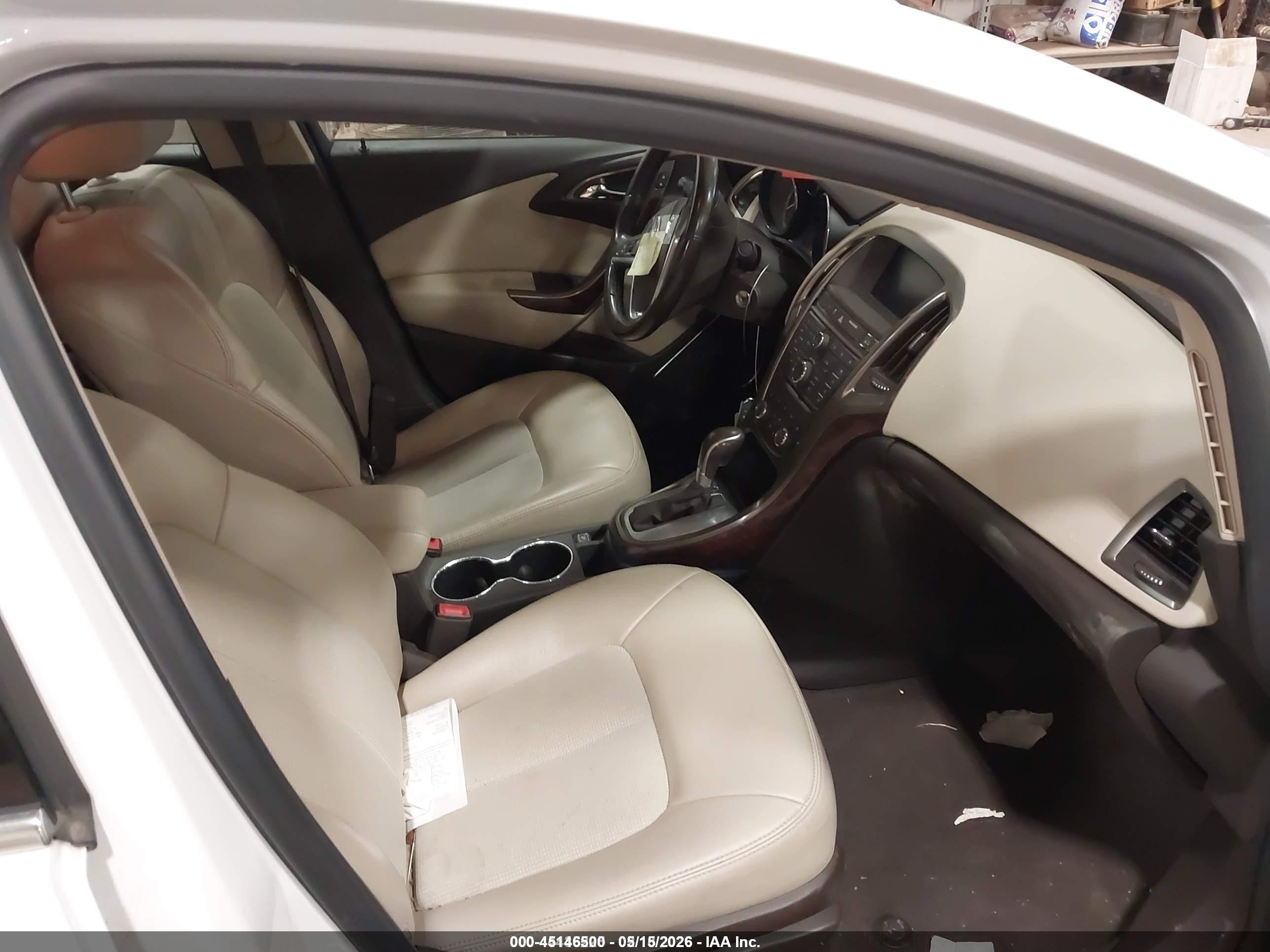 2014 Buick Verano Convenience Group White vin: 1G4PR5SKXE4176159
