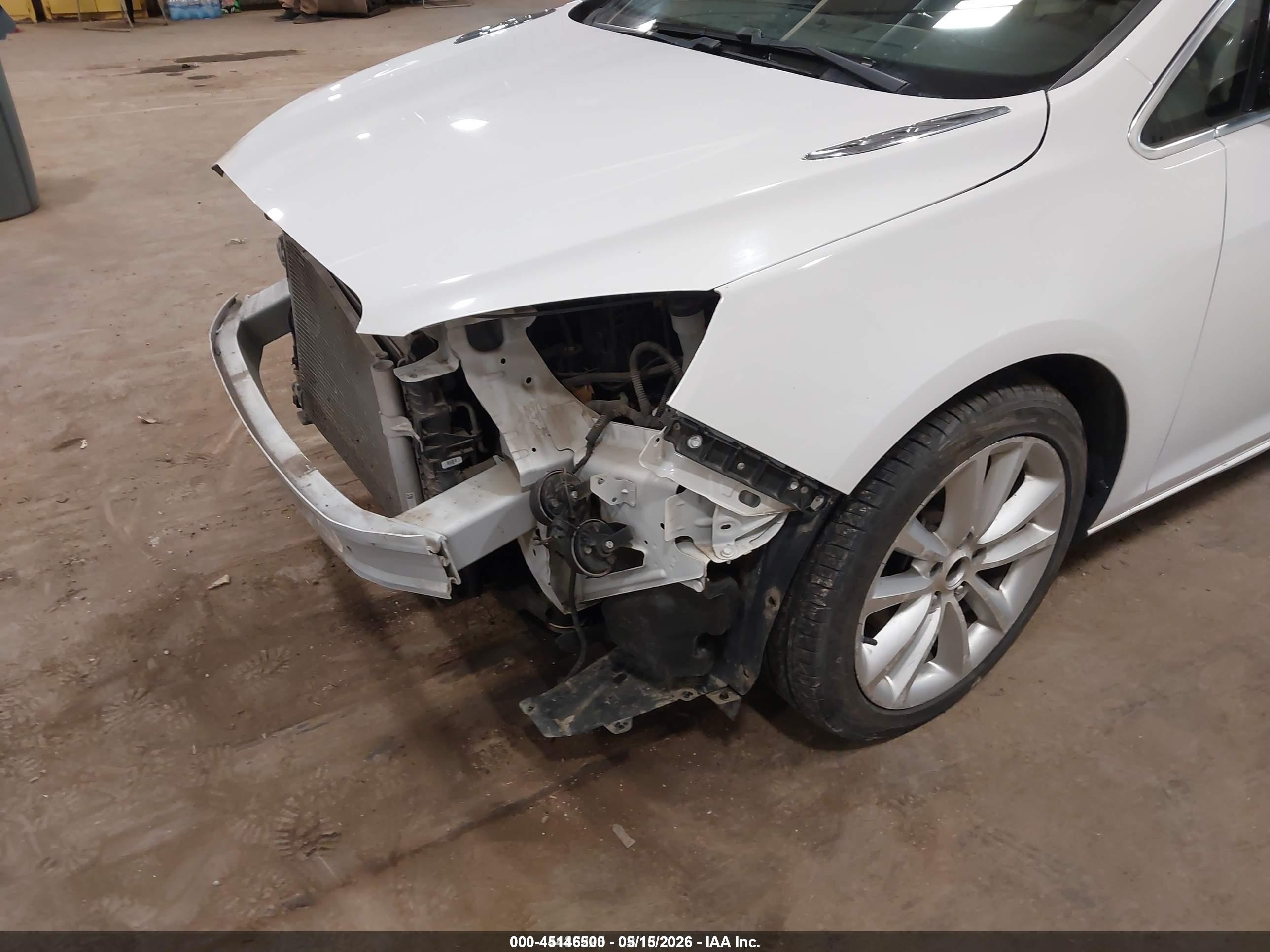 2014 Buick Verano Convenience Group White vin: 1G4PR5SKXE4176159