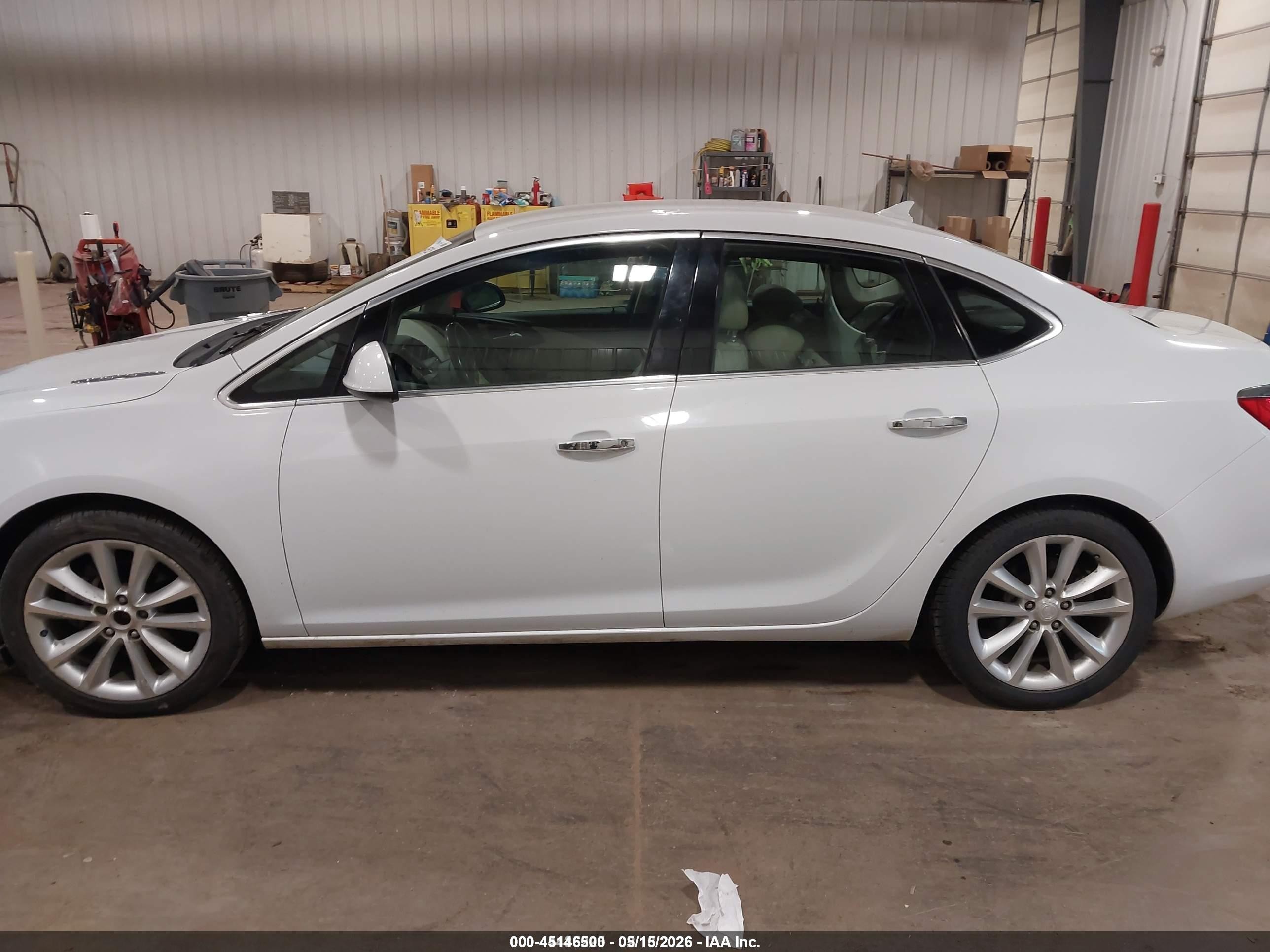 2014 Buick Verano Convenience Group White vin: 1G4PR5SKXE4176159