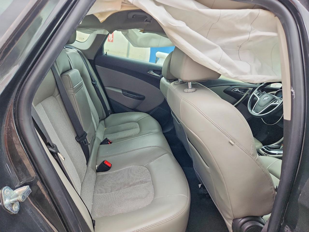 2015 Buick Verano Convenience Черный vin: 1G4PR5SKXF4116660