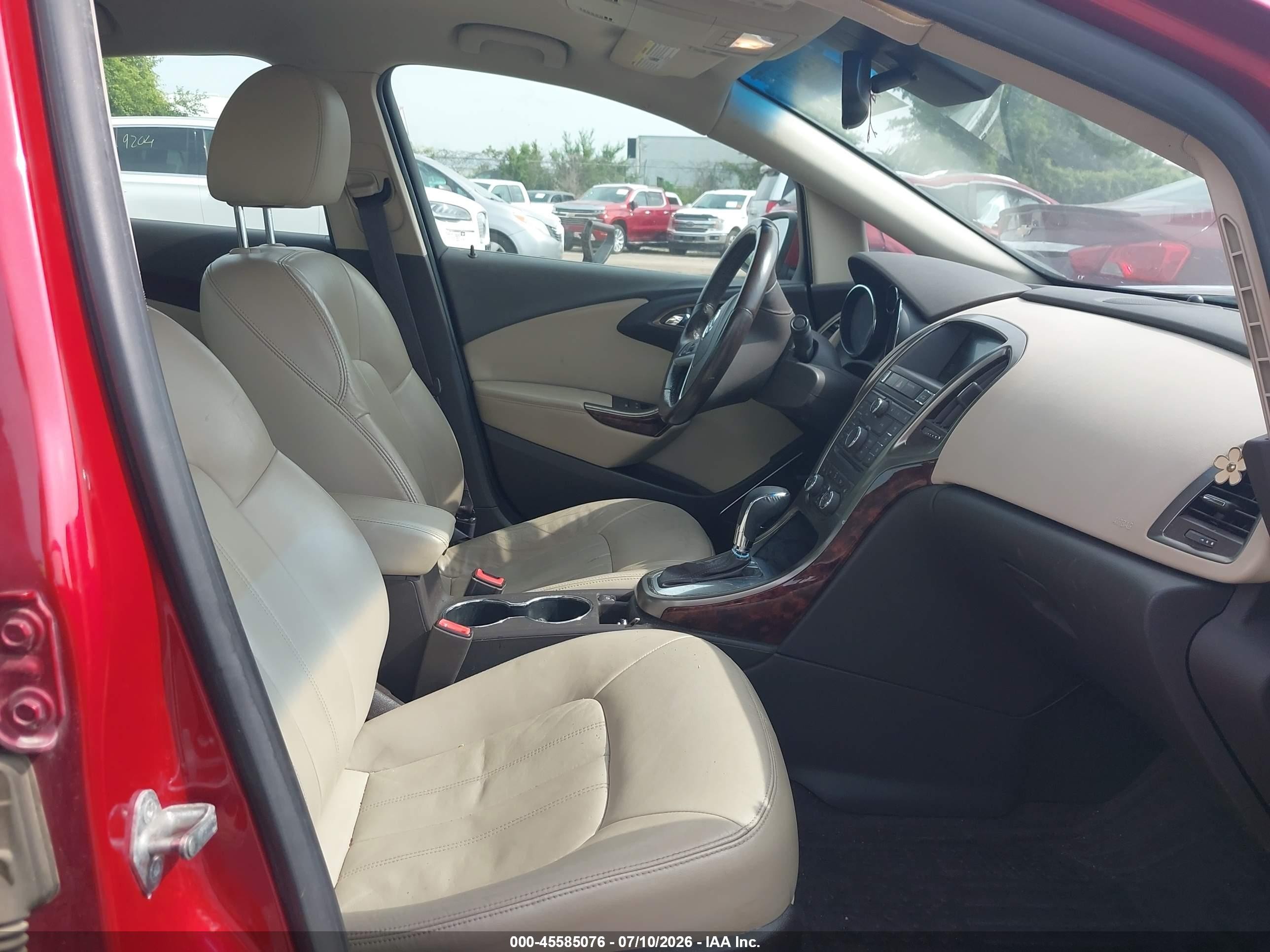 2012 Buick Verano Leather Group Red vin: 1G4PS5SK0C4142300