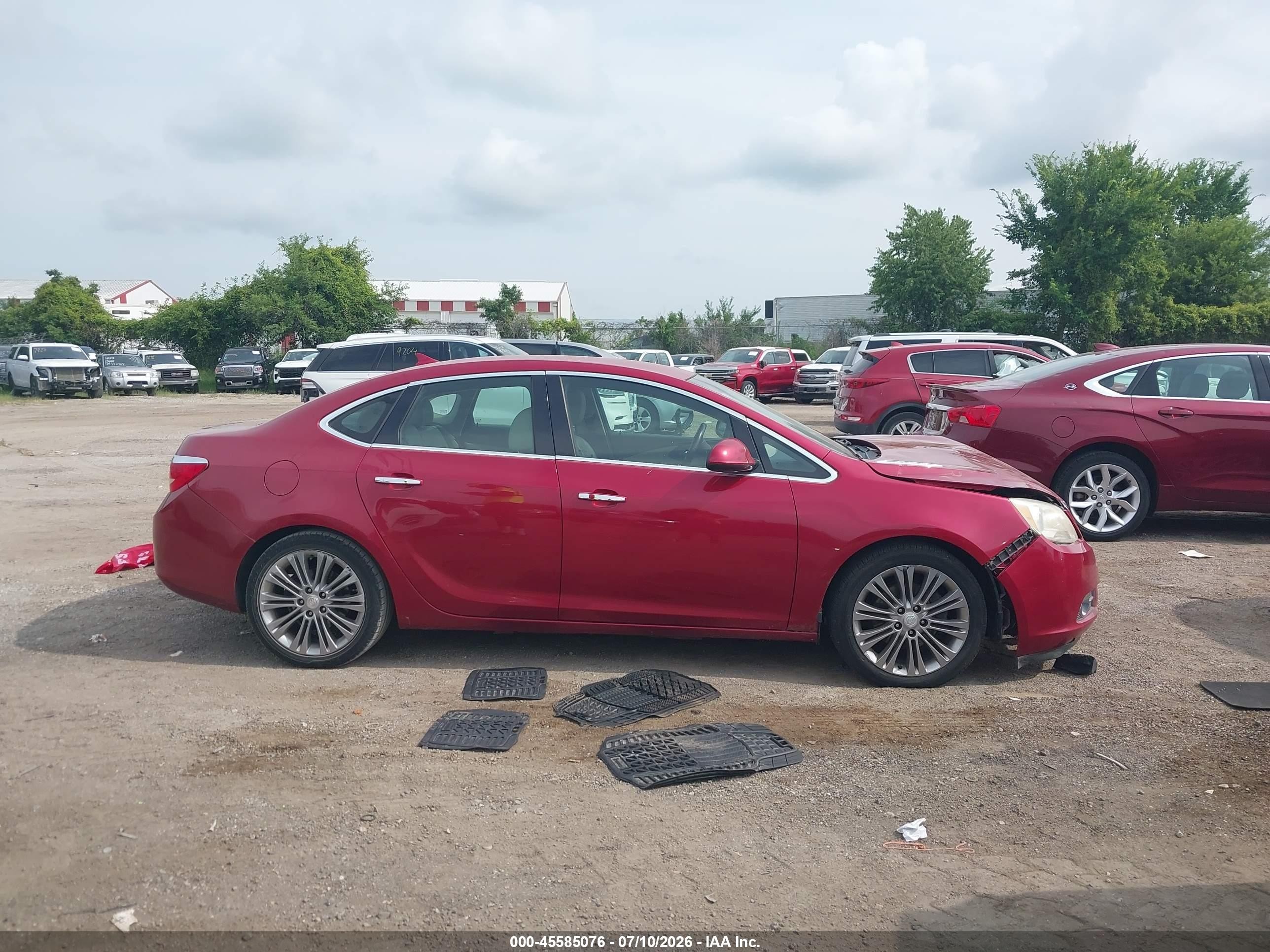 2012 Buick Verano Leather Group Red vin: 1G4PS5SK0C4142300