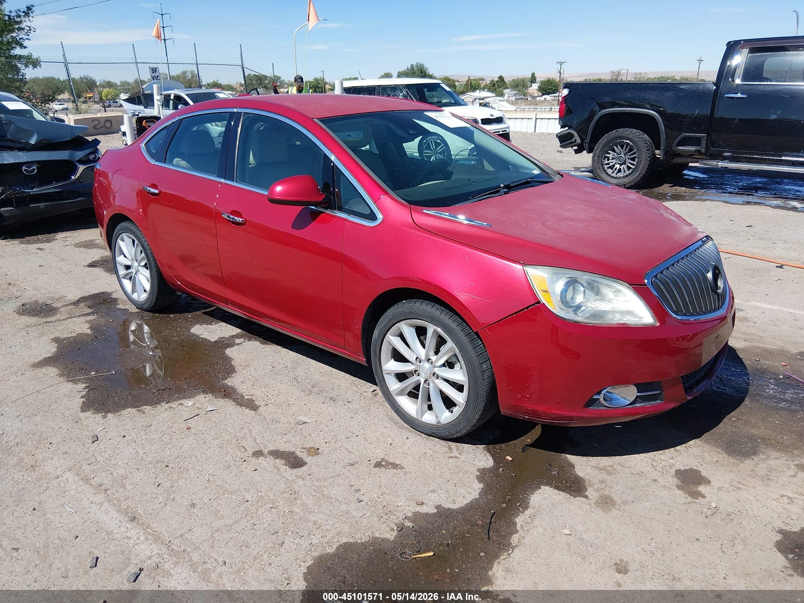 2015 Buick Verano Leather Group Красный vin: 1G4PS5SK0F4164088