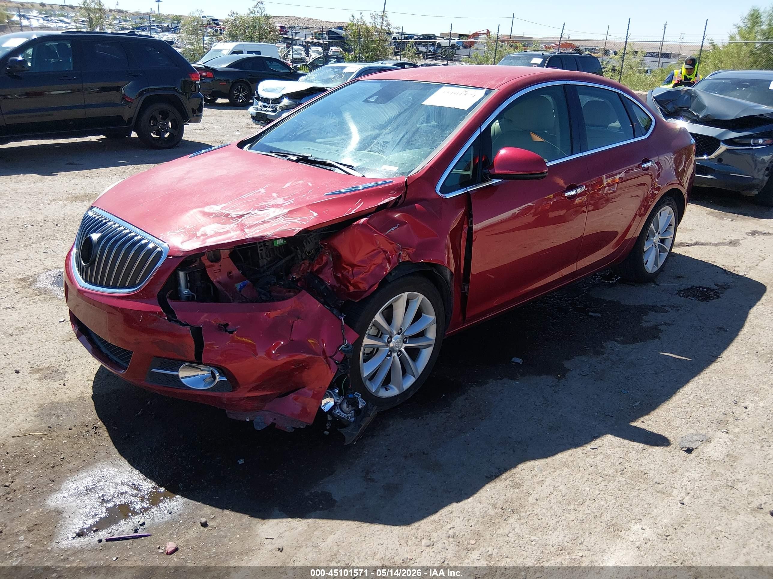 2015 Buick Verano Leather Group Красный vin: 1G4PS5SK0F4164088
