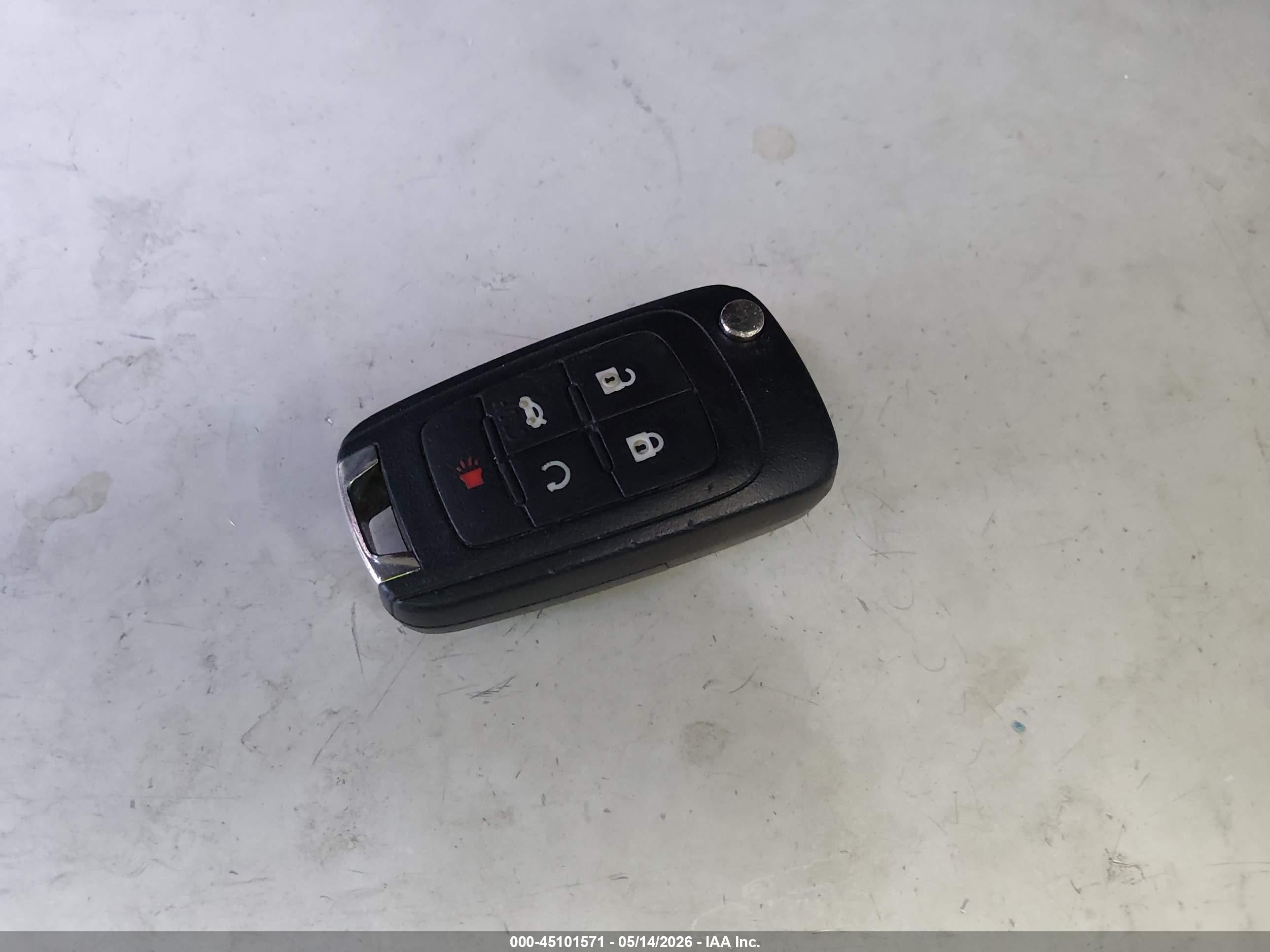 2015 Buick Verano Leather Group Красный vin: 1G4PS5SK0F4164088