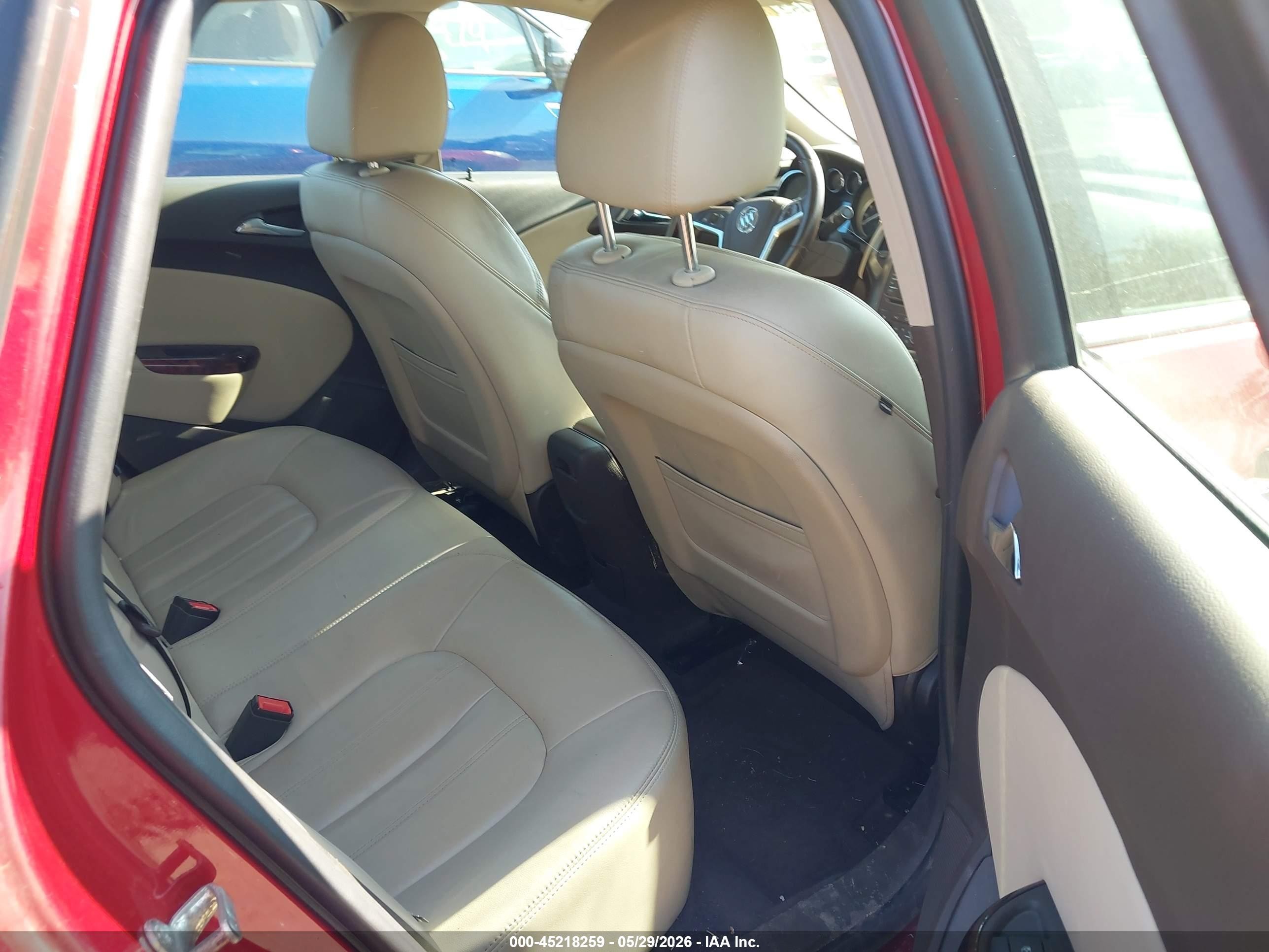 2013 Buick Verano Leather Group Red vin: 1G4PS5SK1D4208726