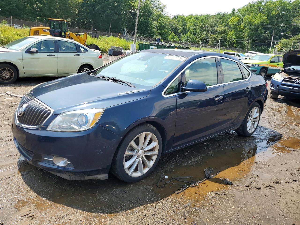 2015 Buic Verano Blue vin: 1G4PS5SK1F4146182