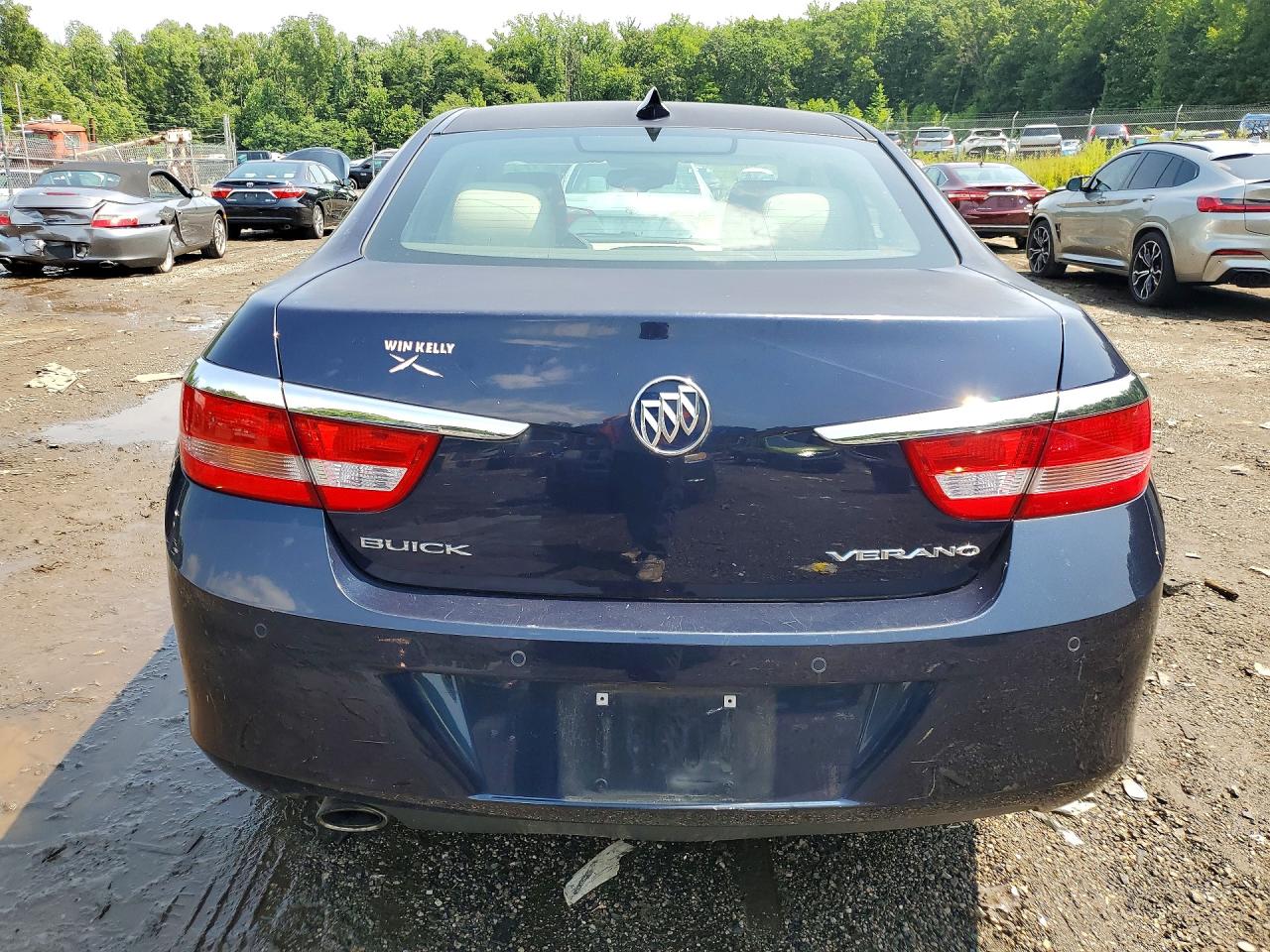 2015 Buic Verano Blue vin: 1G4PS5SK1F4146182