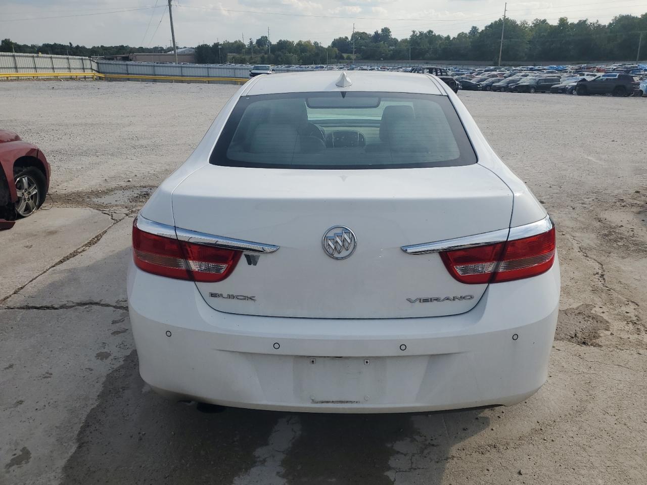 2017 Buick Verano White vin: 1G4PS5SK1H4102136