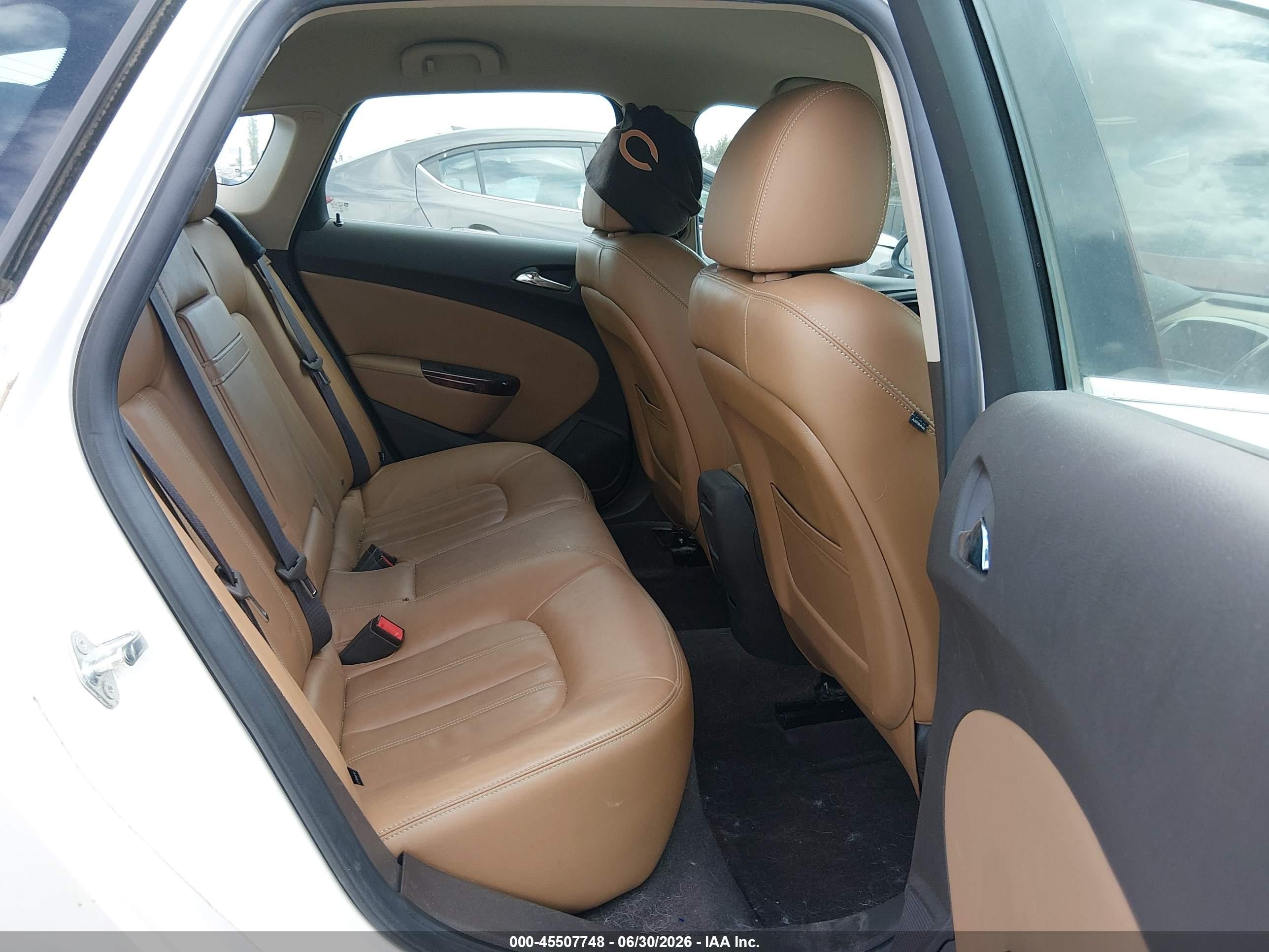 2012 Buick Verano Leather Group White vin: 1G4PS5SK2C4153962