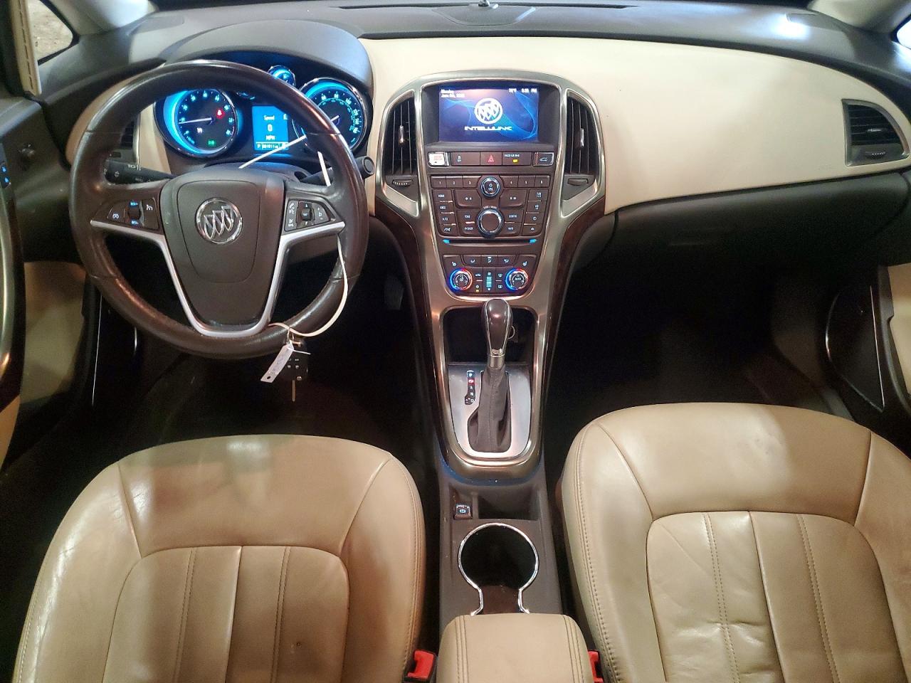 2013 Buick Verano Red vin: 1G4PS5SK2D4152988