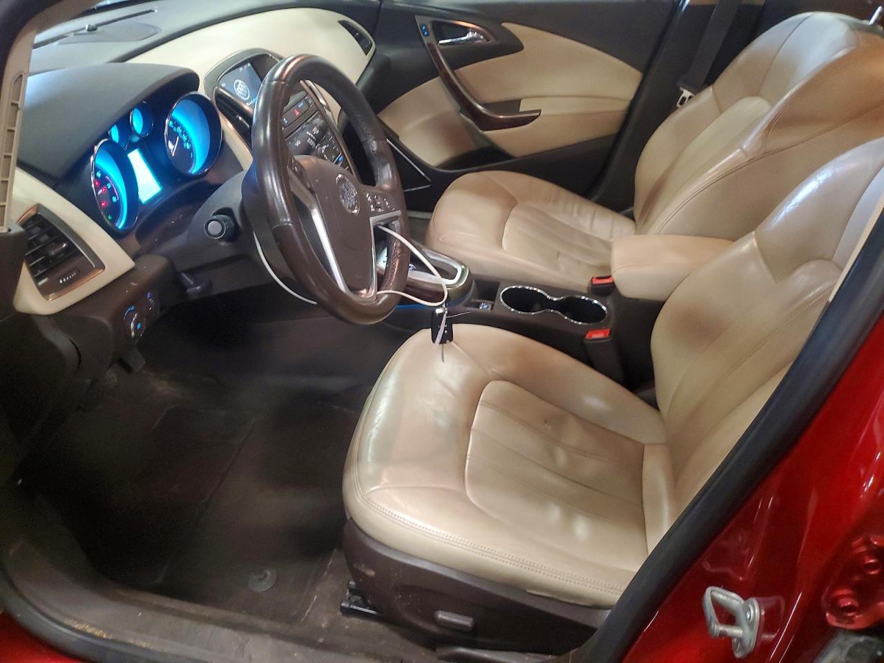 2013 Buick Verano Red vin: 1G4PS5SK2D4152988