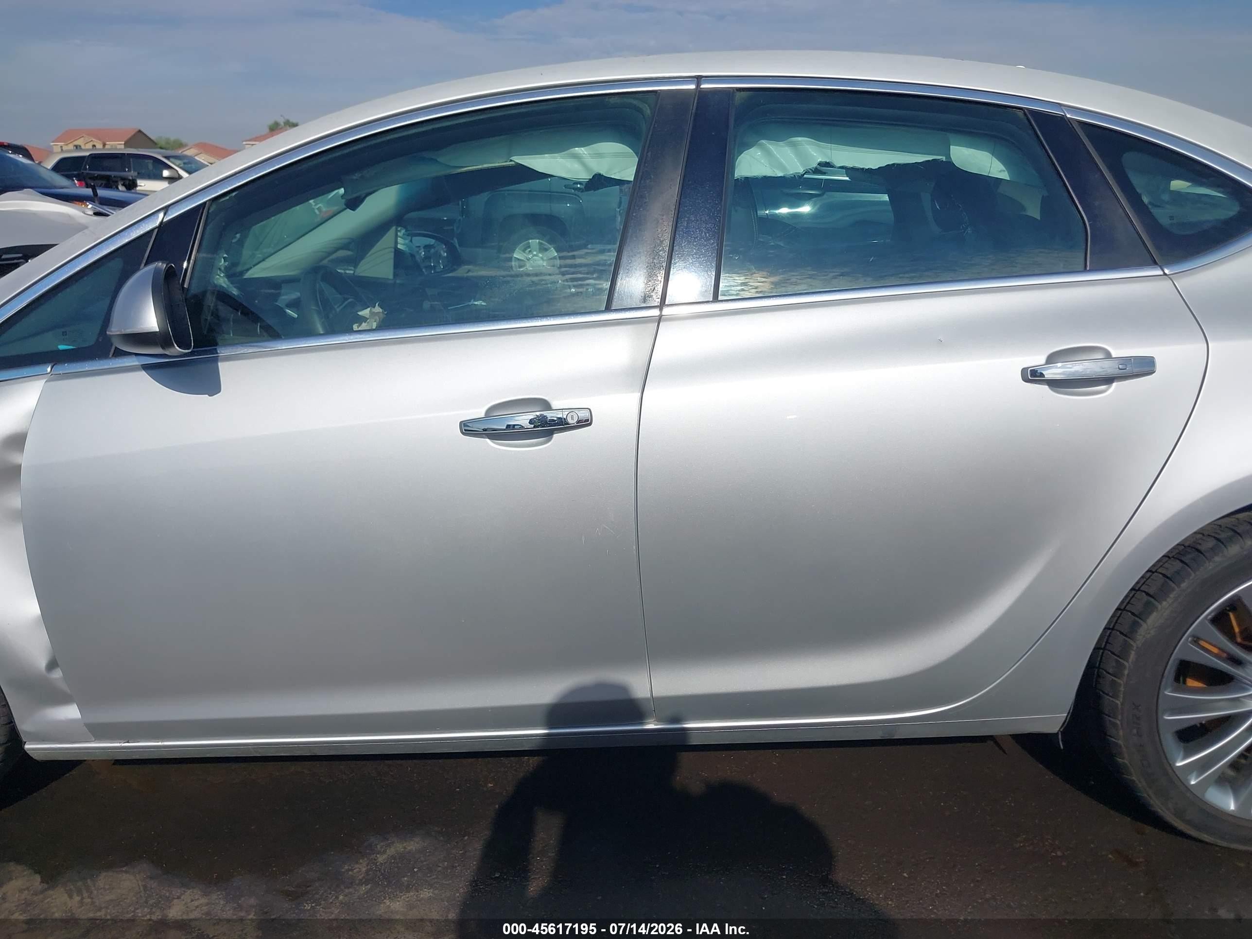 2013 Buick Verano Leather Group Серебряный vin: 1G4PS5SK2D4154806