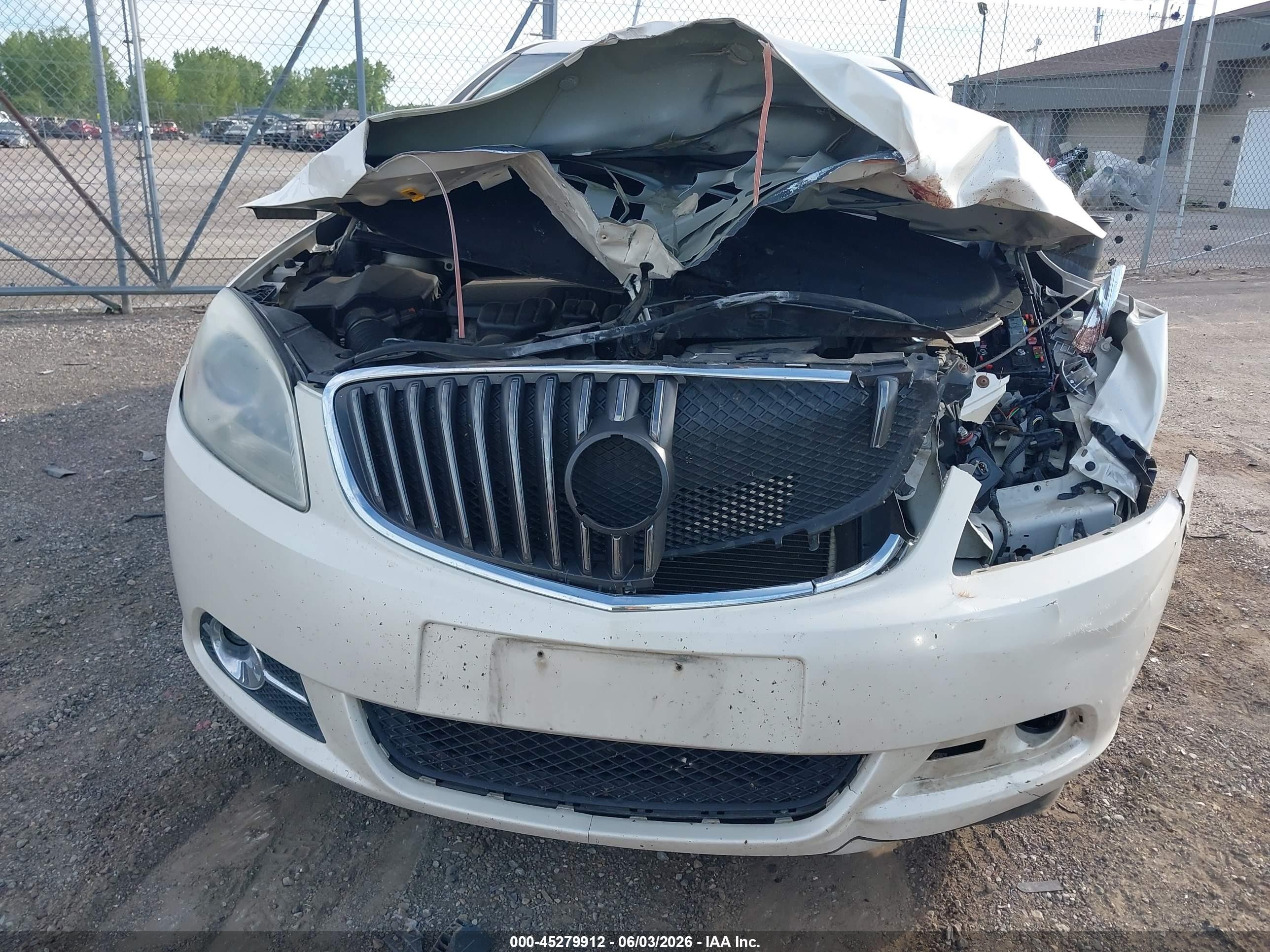 2012 Buick Verano Leather Group Белый vin: 1G4PS5SK3C4139682