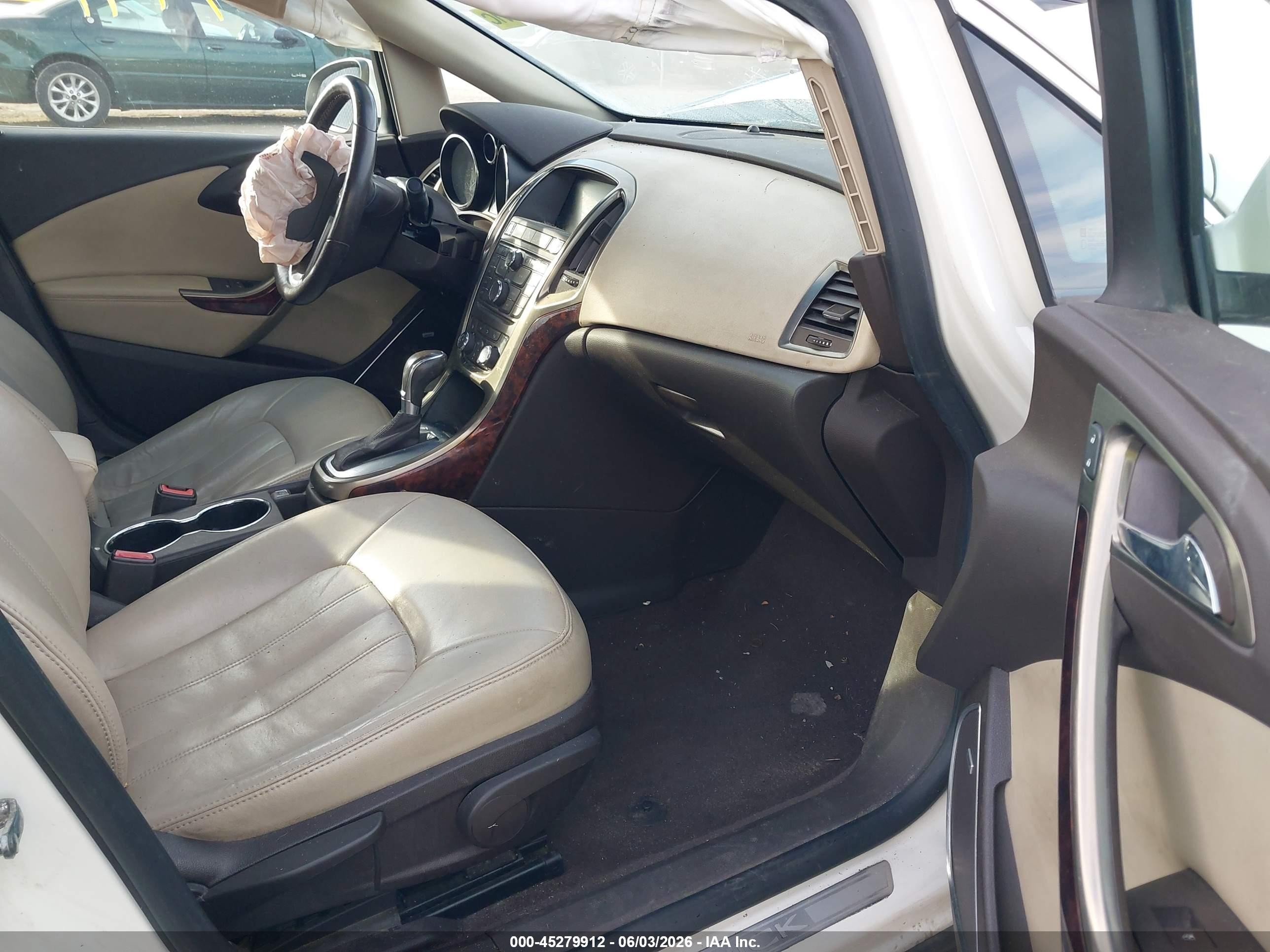 2012 Buick Verano Leather Group Белый vin: 1G4PS5SK3C4139682