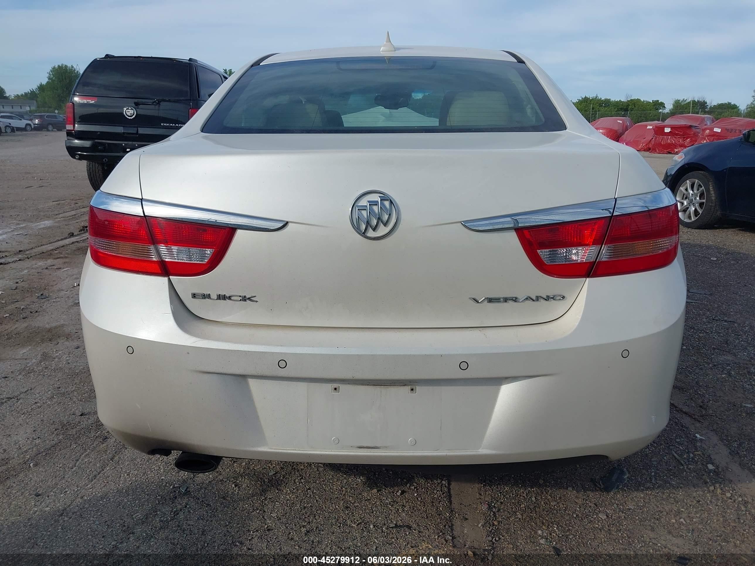 2012 Buick Verano Leather Group Белый vin: 1G4PS5SK3C4139682