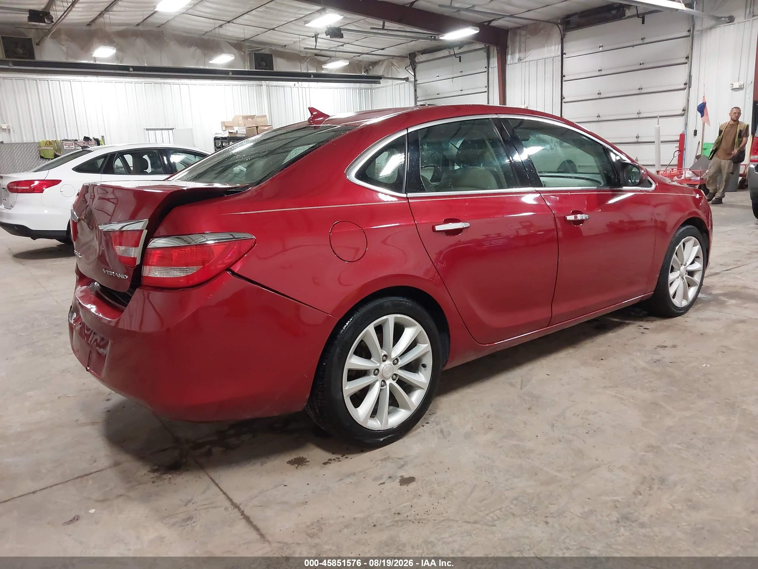 2012 Buick Verano Leather Group Красный vin: 1G4PS5SK3C4143232