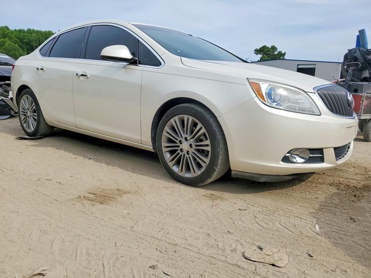 2012 Buick Verano Белый vin: 1G4PS5SK3C4172987