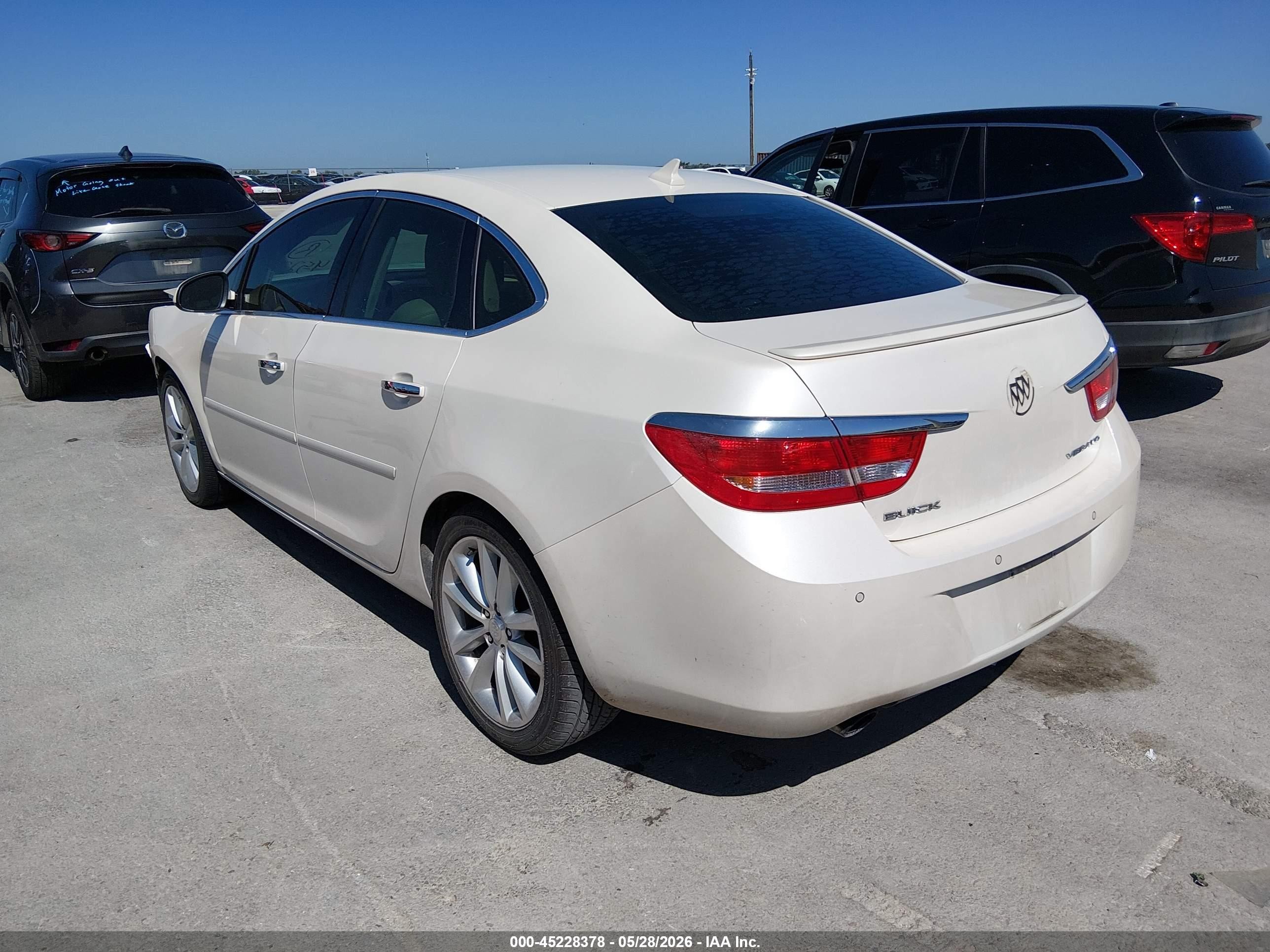 2013 Buick Verano Leather Group White vin: 1G4PS5SK3D4171047