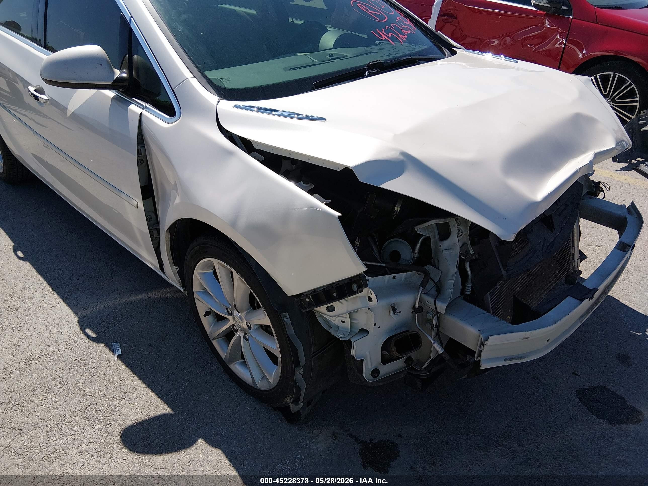 2013 Buick Verano Leather Group White vin: 1G4PS5SK3D4171047