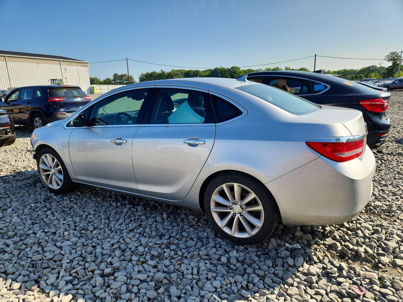 2014 Buick Verano Silver vin: 1G4PS5SK3E4110444