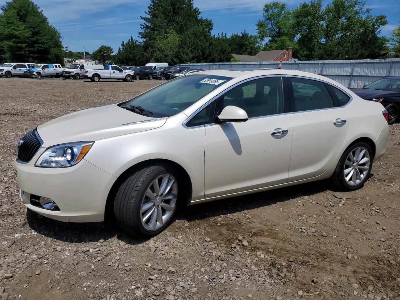 2015 Buick Verano White vin: 1G4PS5SK3F4155918