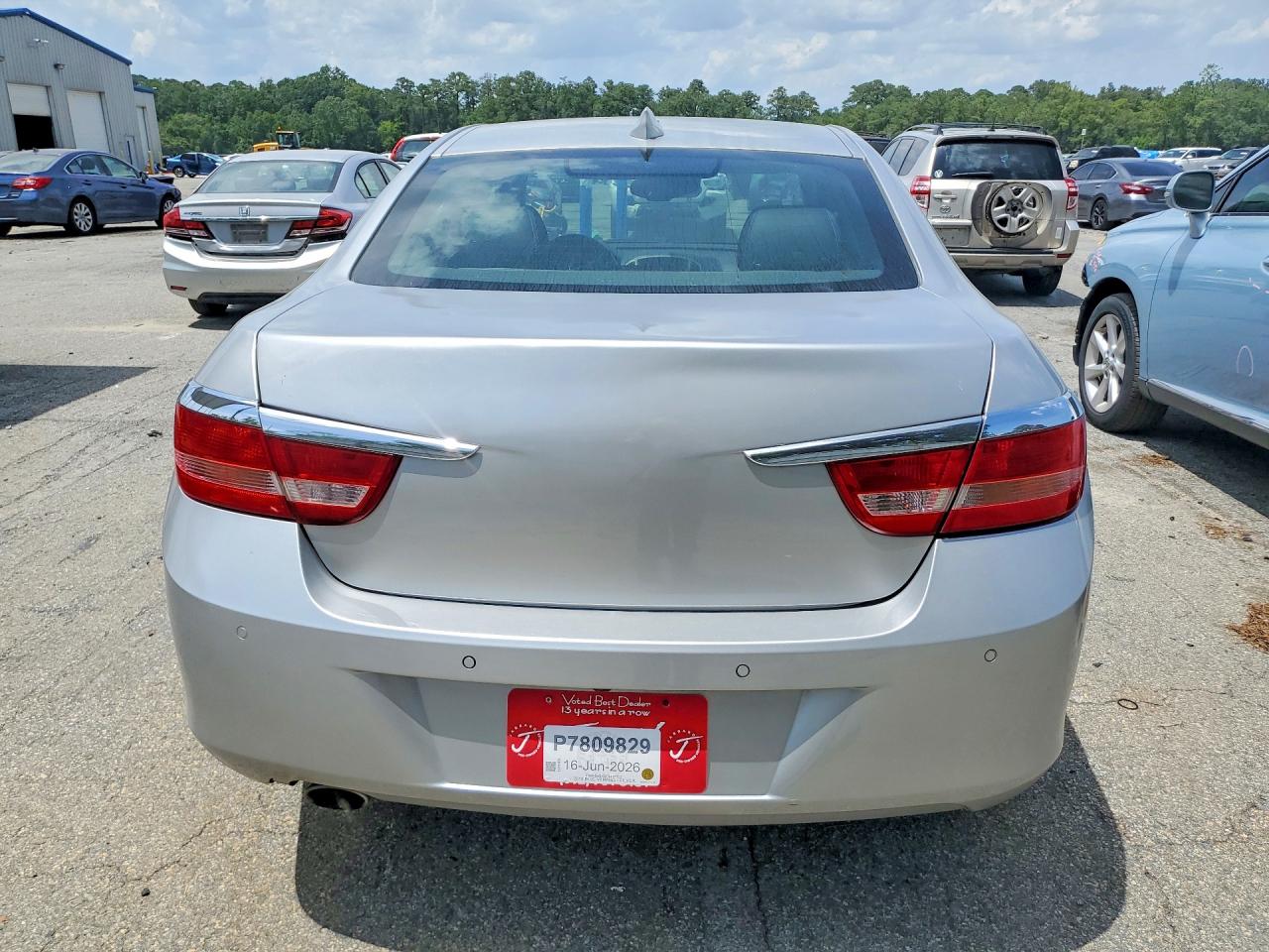 2015 Buick Verano Silver vin: 1G4PS5SK3F4171620