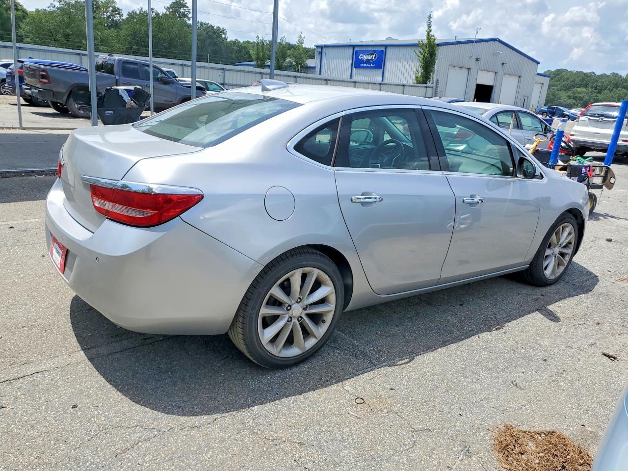 2015 Buick Verano Silver vin: 1G4PS5SK3F4171620