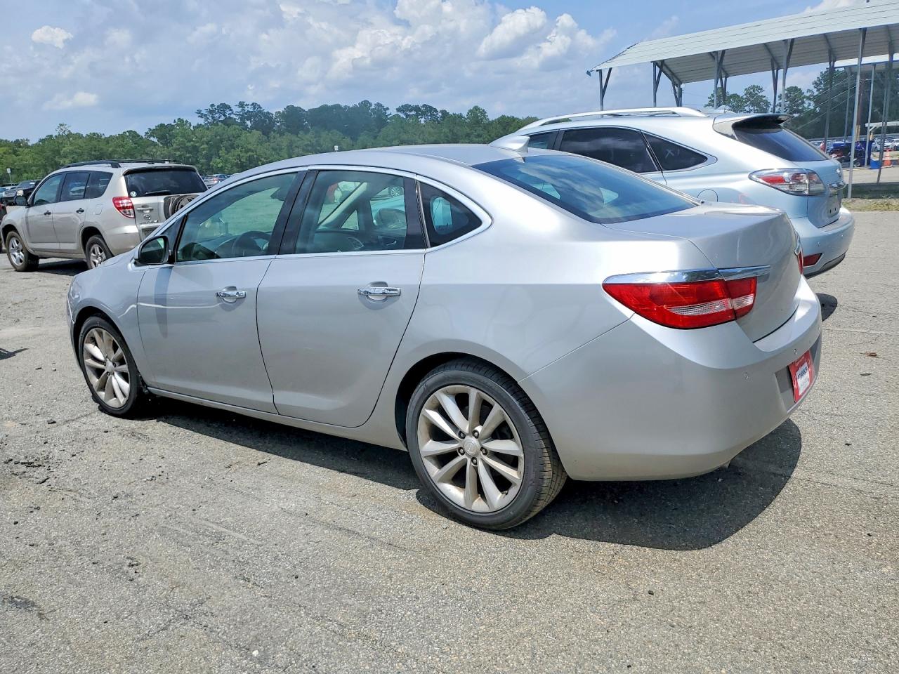 2015 Buick Verano Silver vin: 1G4PS5SK3F4171620