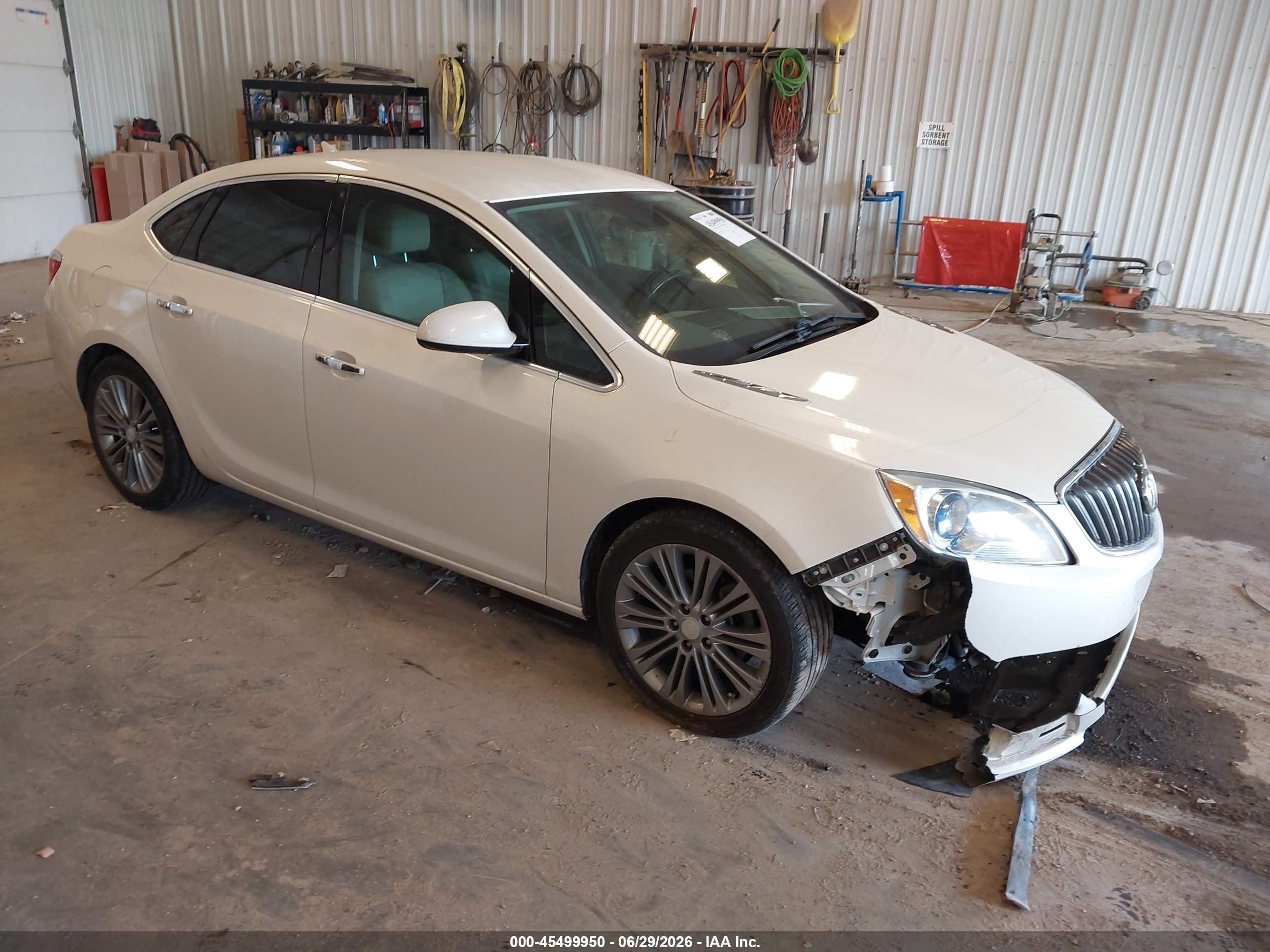 2013 Buick Verano Leather Group White vin: 1G4PS5SK4D4132953