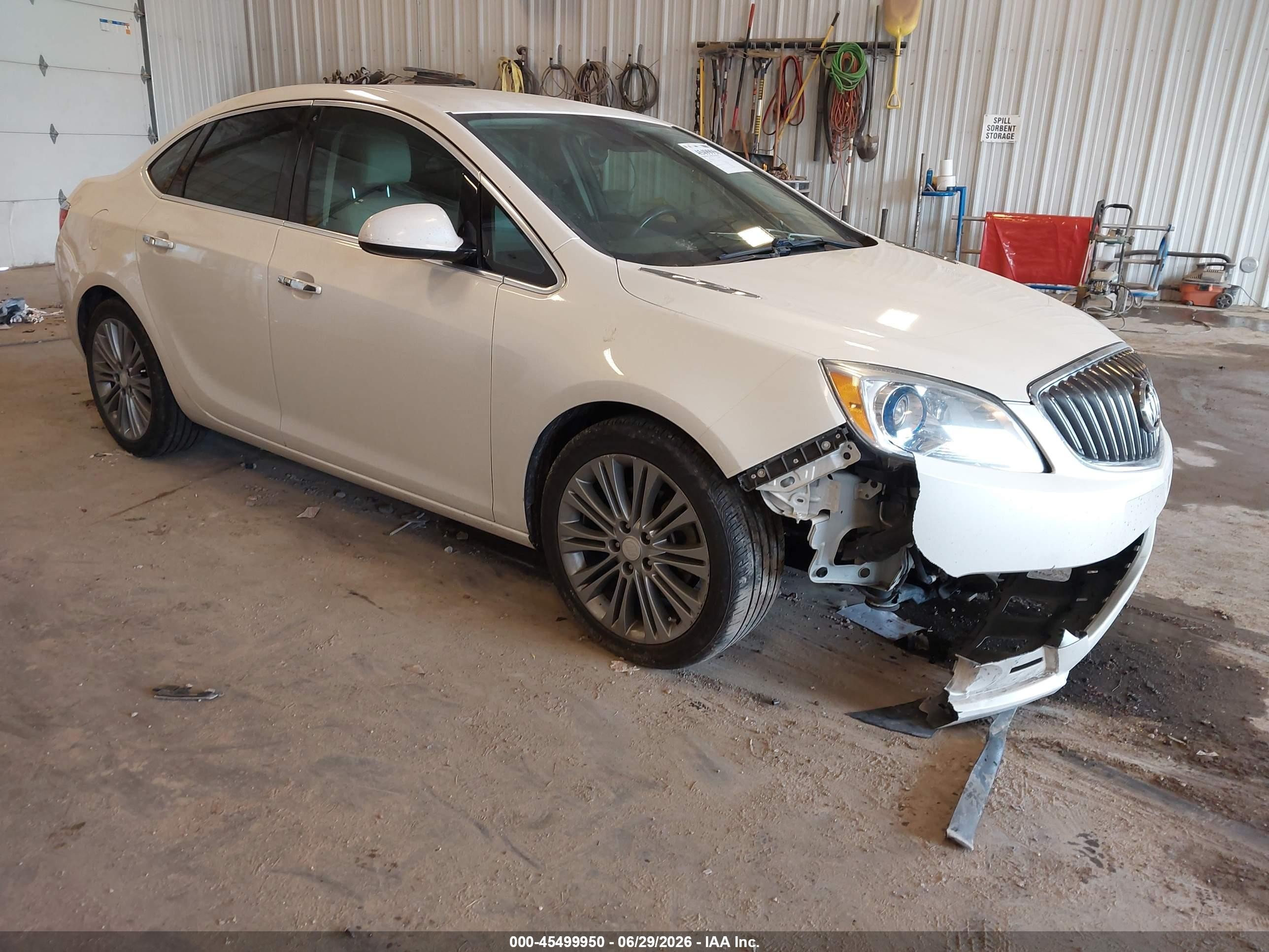 2013 Buick Verano Leather Group White vin: 1G4PS5SK4D4132953