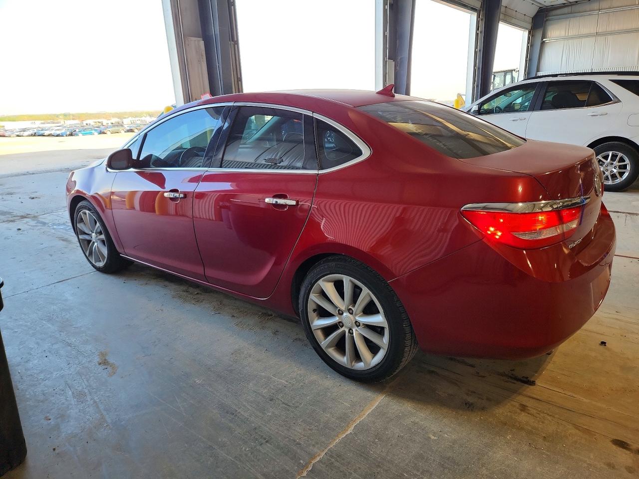 2013 Buick Verano Red vin: 1G4PS5SK4D4235886