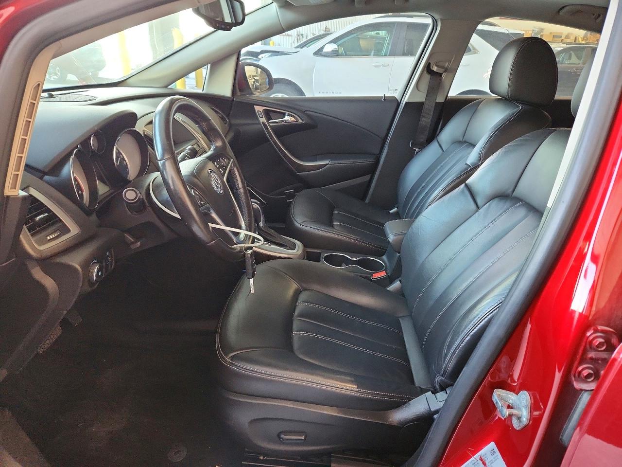 2013 Buick Verano Red vin: 1G4PS5SK4D4235886