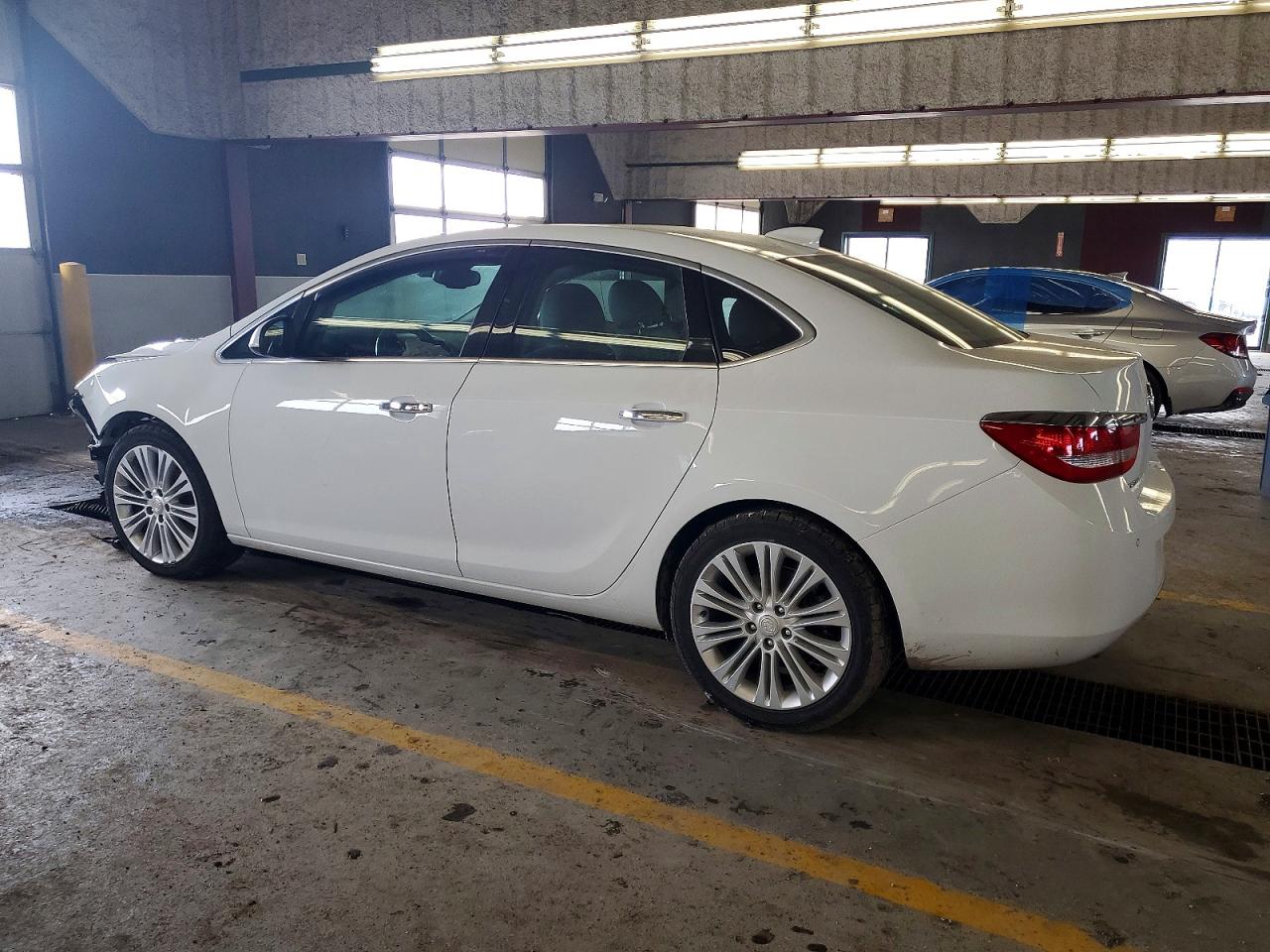 2015 Buick Verano White vin: 1G4PS5SK4F4144524