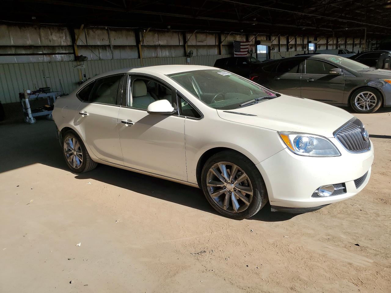 2015 Buick Verano Cream vin: 1G4PS5SK4F4200039