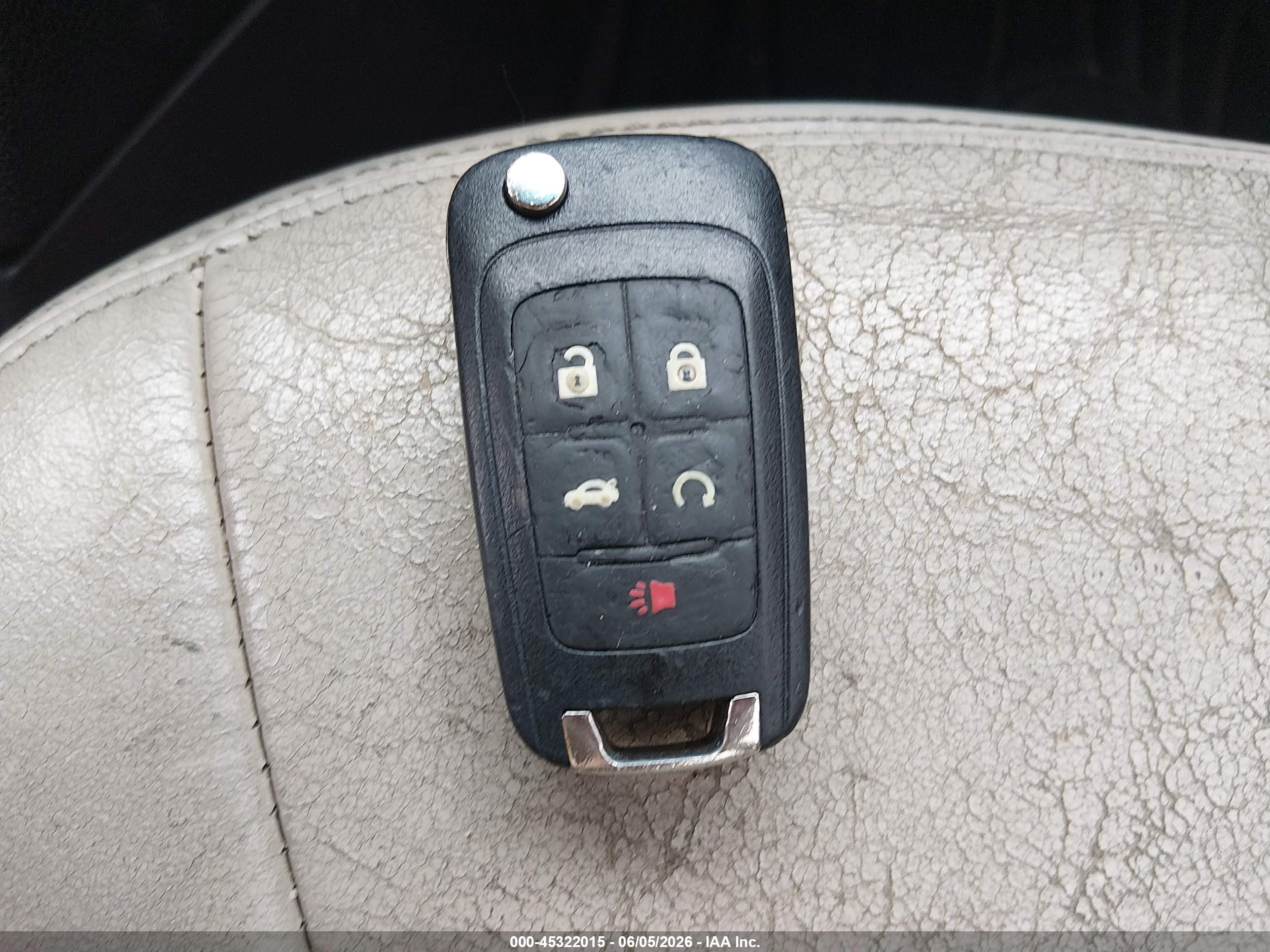 2012 Buick Verano Leather Group White vin: 1G4PS5SK5C4184719