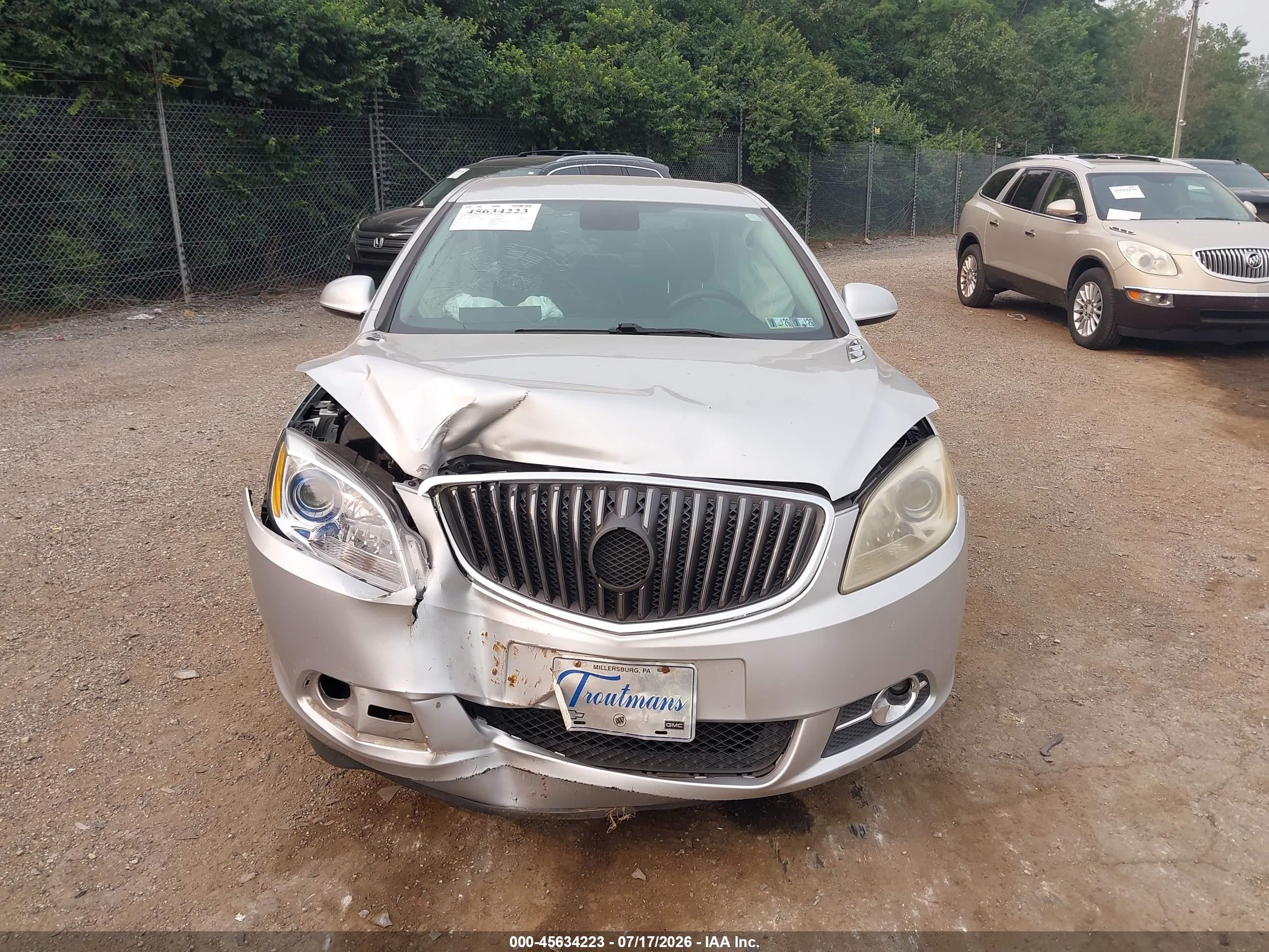2013 Buick Verano Leather Group Серебряный vin: 1G4PS5SK5D4182230