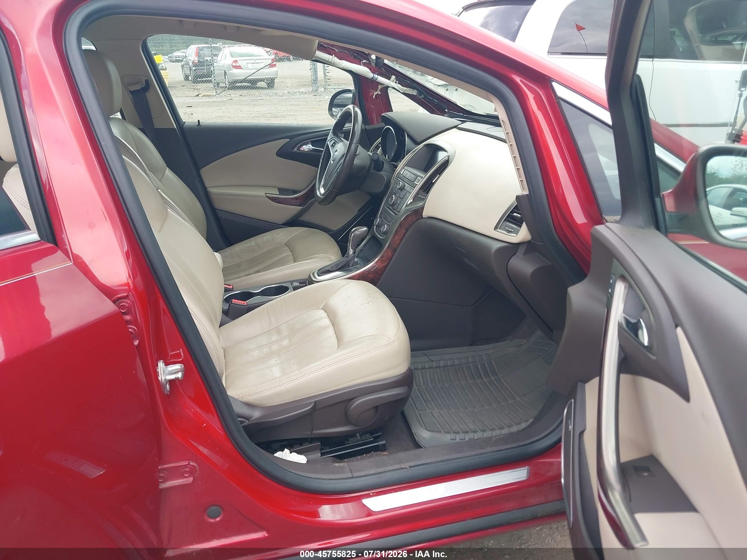 2013 Buick Verano Leather Group Red vin: 1G4PS5SK5D4183412