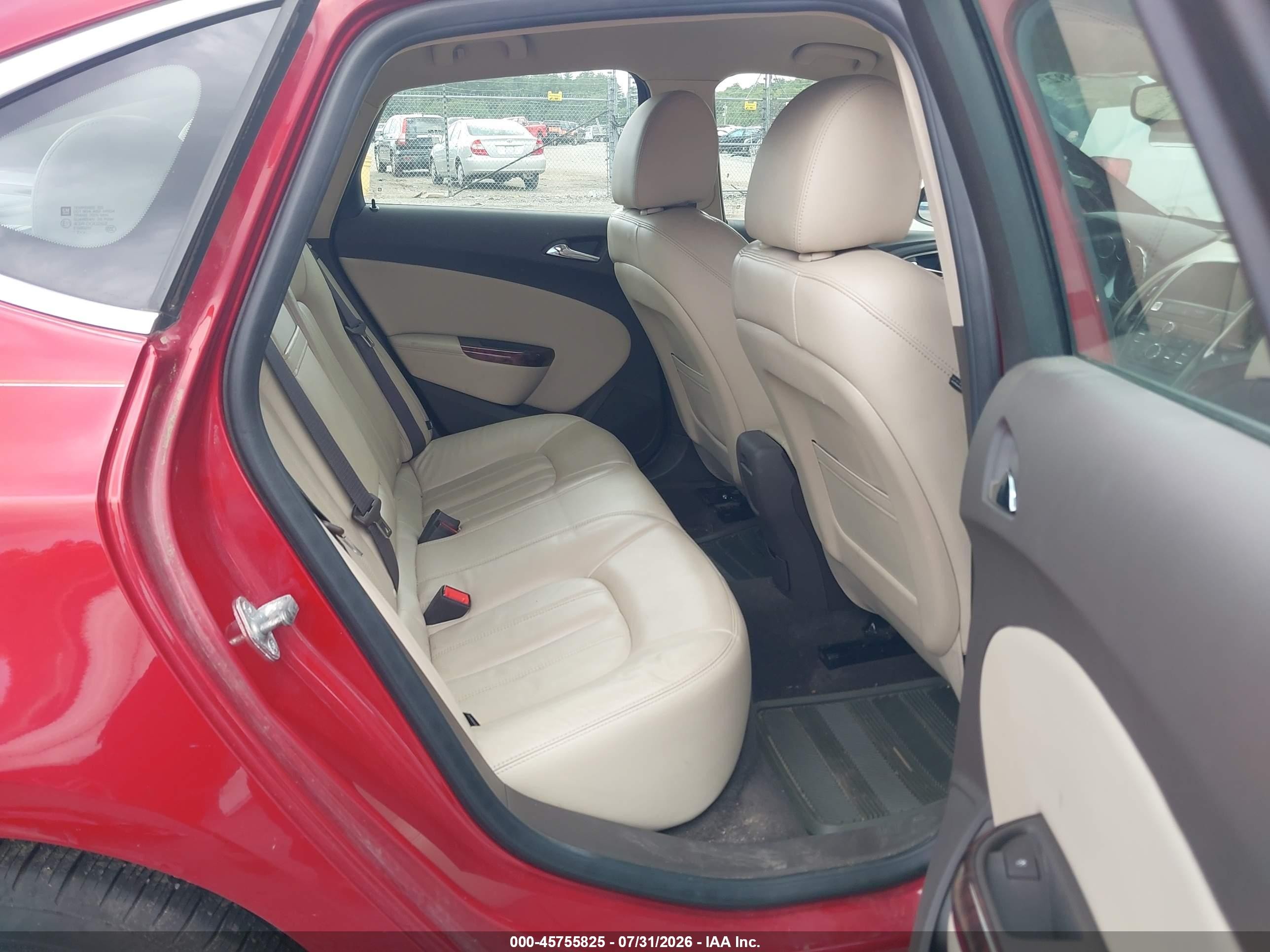 2013 Buick Verano Leather Group Red vin: 1G4PS5SK5D4183412