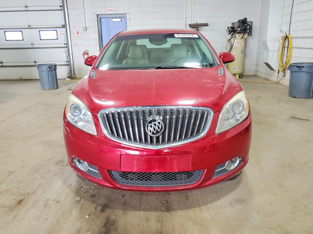 2013 Buick Verano Red vin: 1G4PS5SK5D4226033