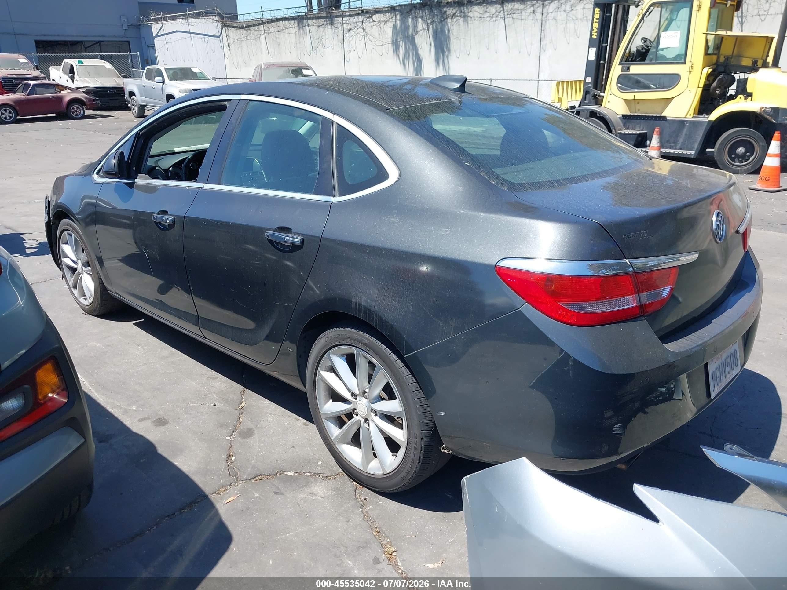 2015 Buick Verano Leather Group Gray vin: 1G4PS5SK5F4185602