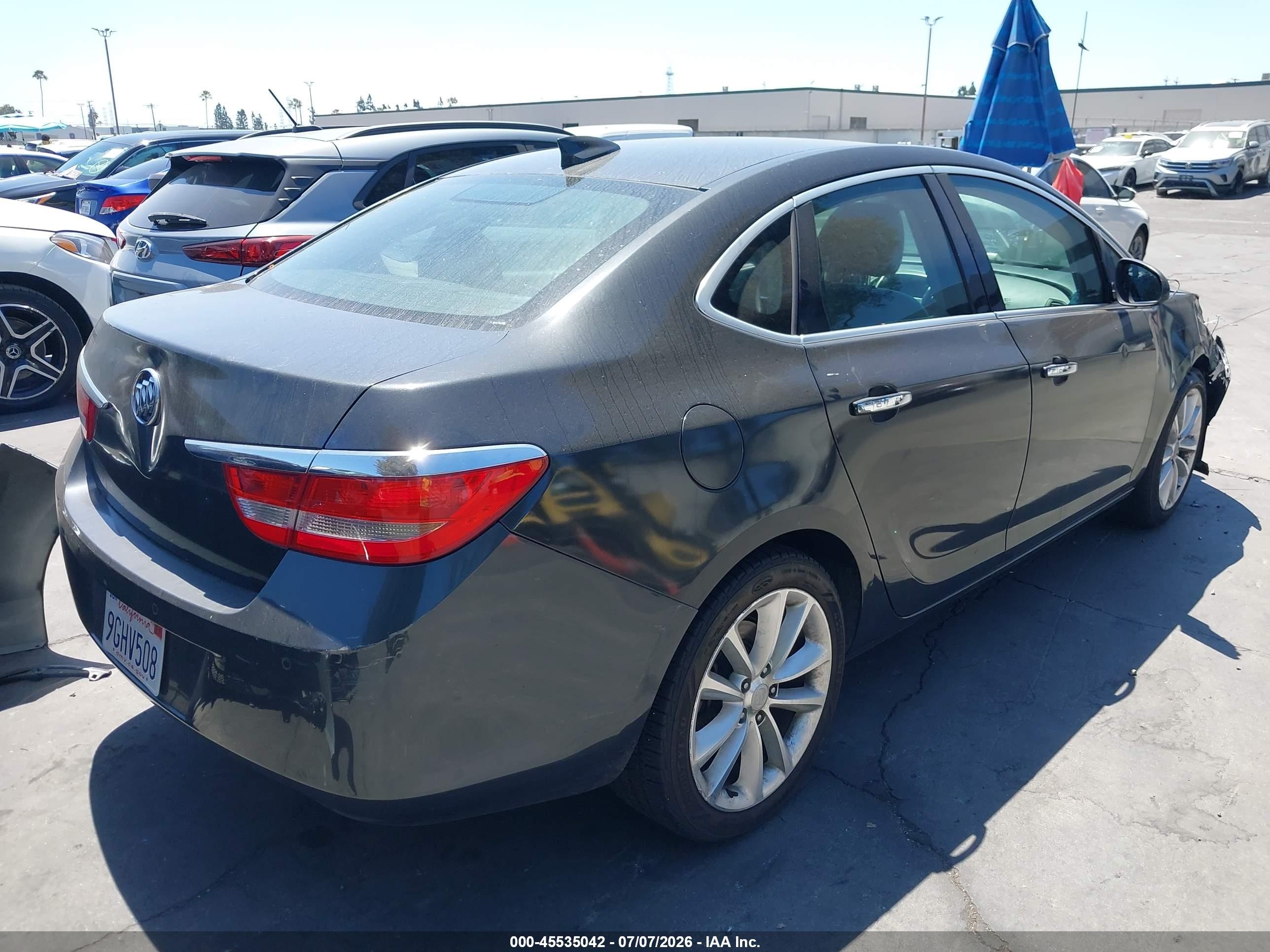 2015 Buick Verano Leather Group Gray vin: 1G4PS5SK5F4185602