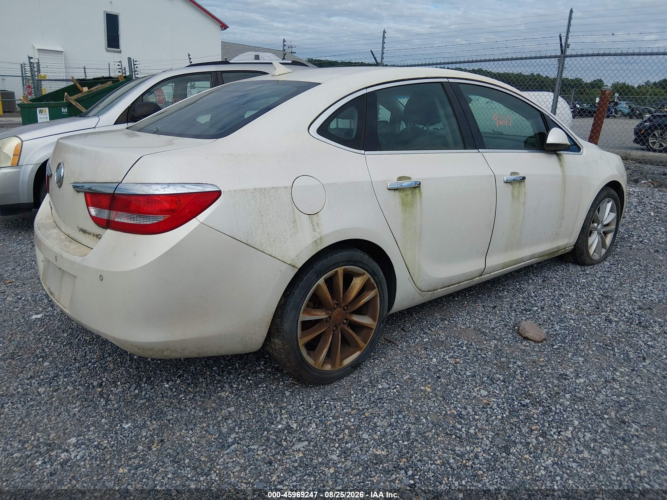 2013 Buick Verano Leather Group White vin: 1G4PS5SK6D4102434