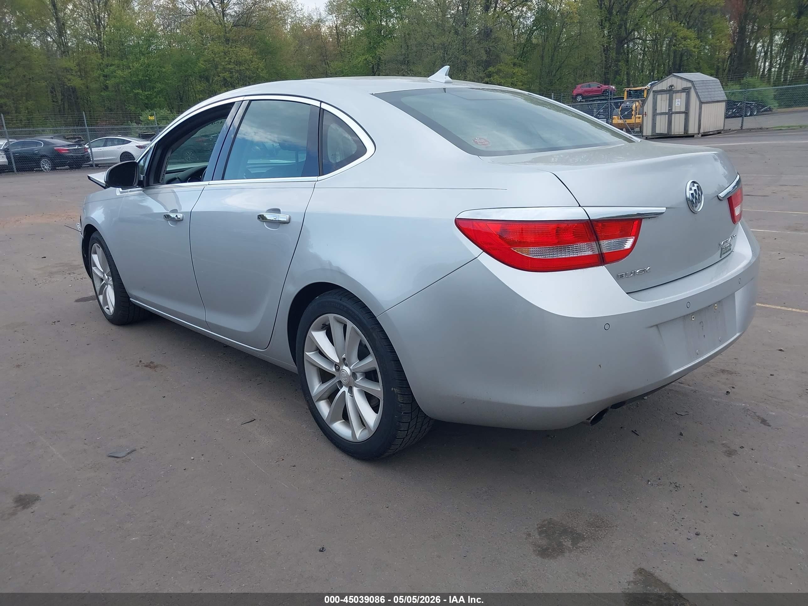 2013 Buick Verano Leather Group Серебряный vin: 1G4PS5SK6D4153738