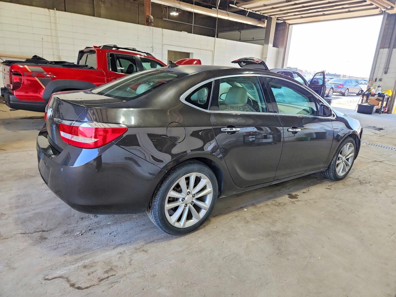 2014 Buick Verano Brown vin: 1G4PS5SK6E4191293