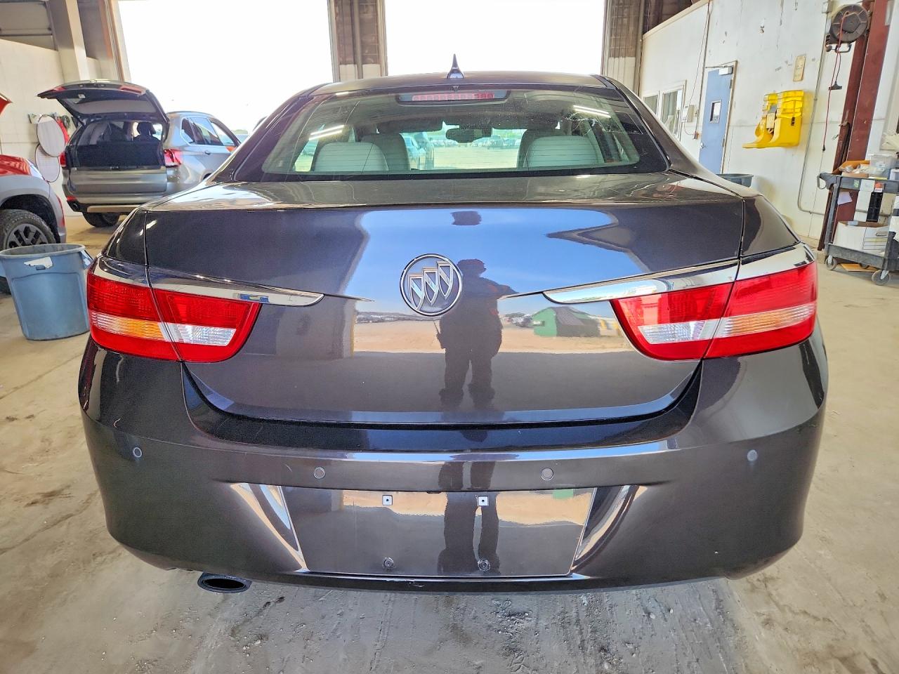 2014 Buick Verano Brown vin: 1G4PS5SK6E4191293
