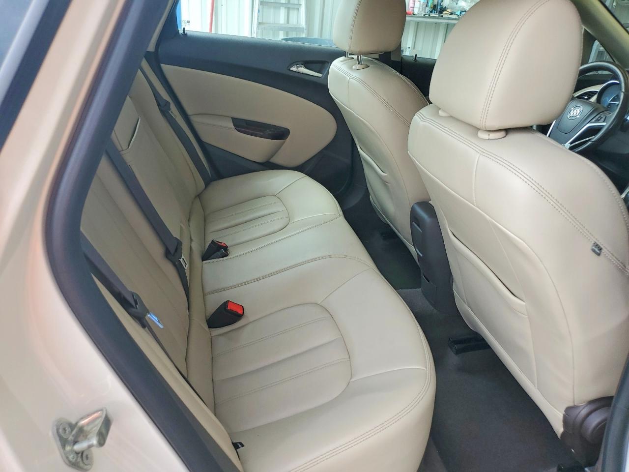 2015 Buick Verano Leather Beige vin: 1G4PS5SK6F4105983