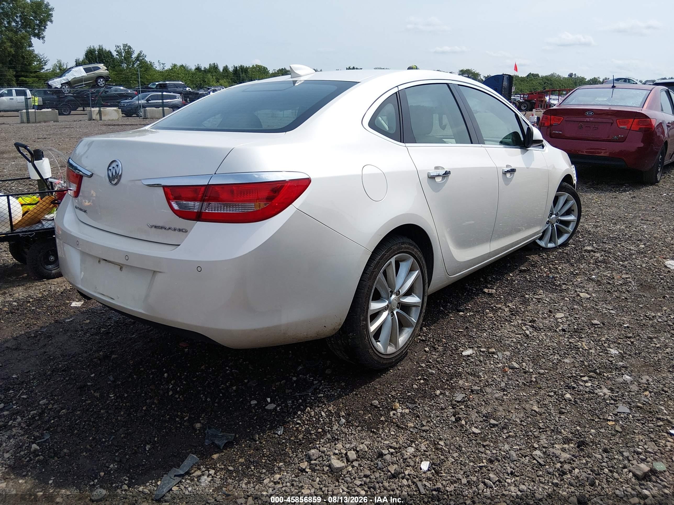2015 Buick Verano Leather Group White vin: 1G4PS5SK6F4162250