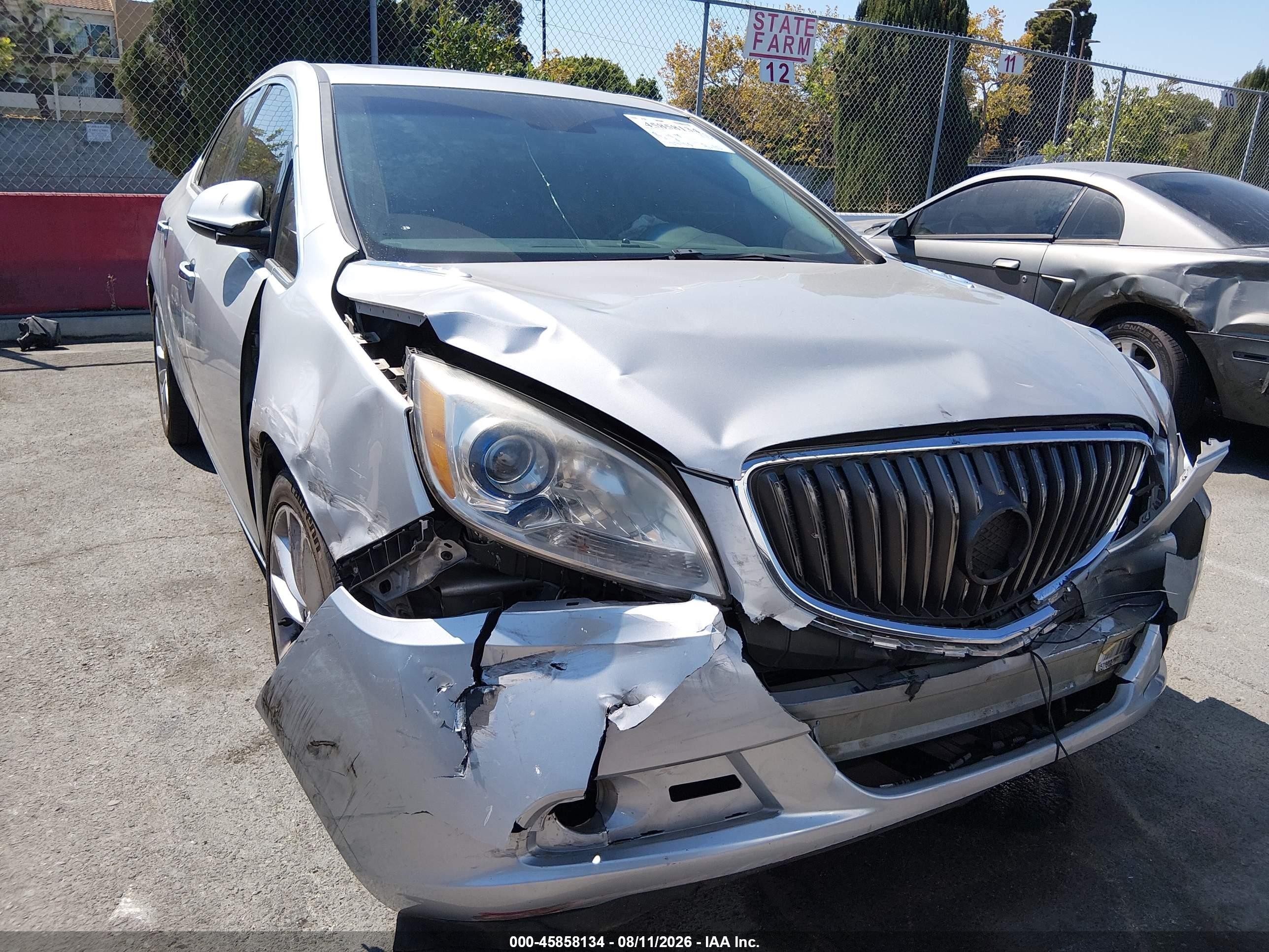 2012 Buick Verano Leather Group Silver vin: 1G4PS5SK7C4156310
